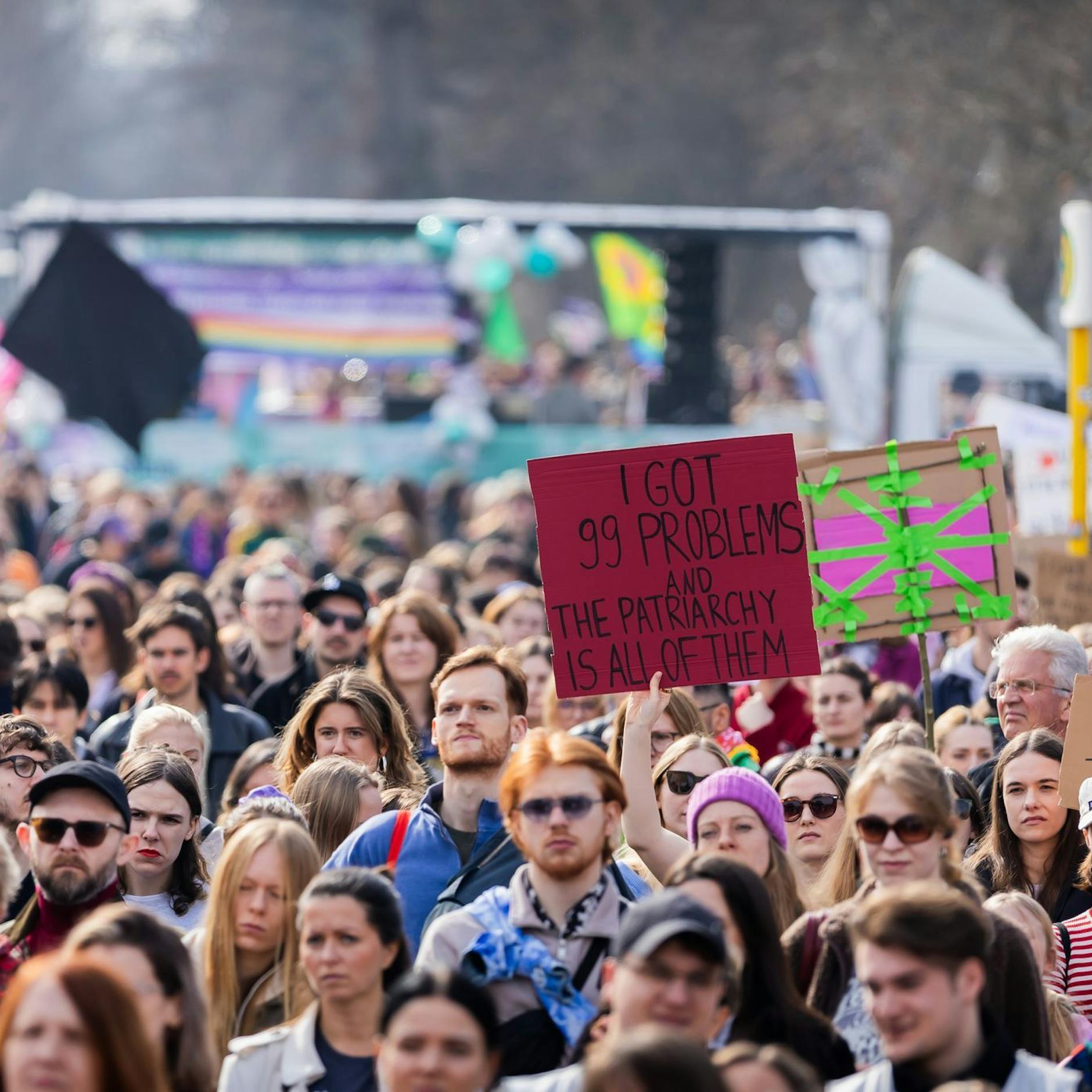 Image - Zehntausende marschieren in Berlin für Gleichberechtigung