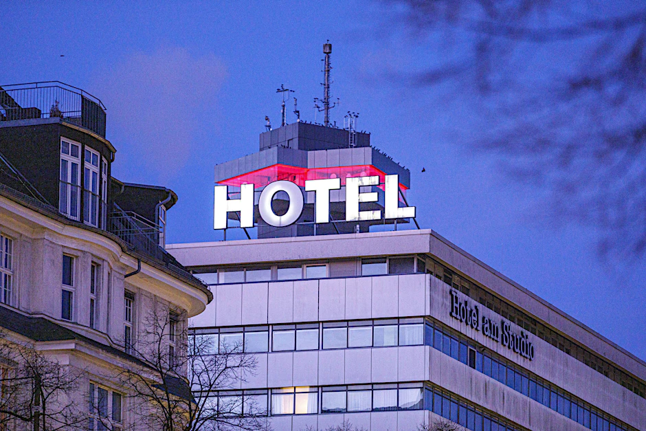 Das rbb-Hotel soll verkauft werden. Die Höhe des Erlöses ist offen.