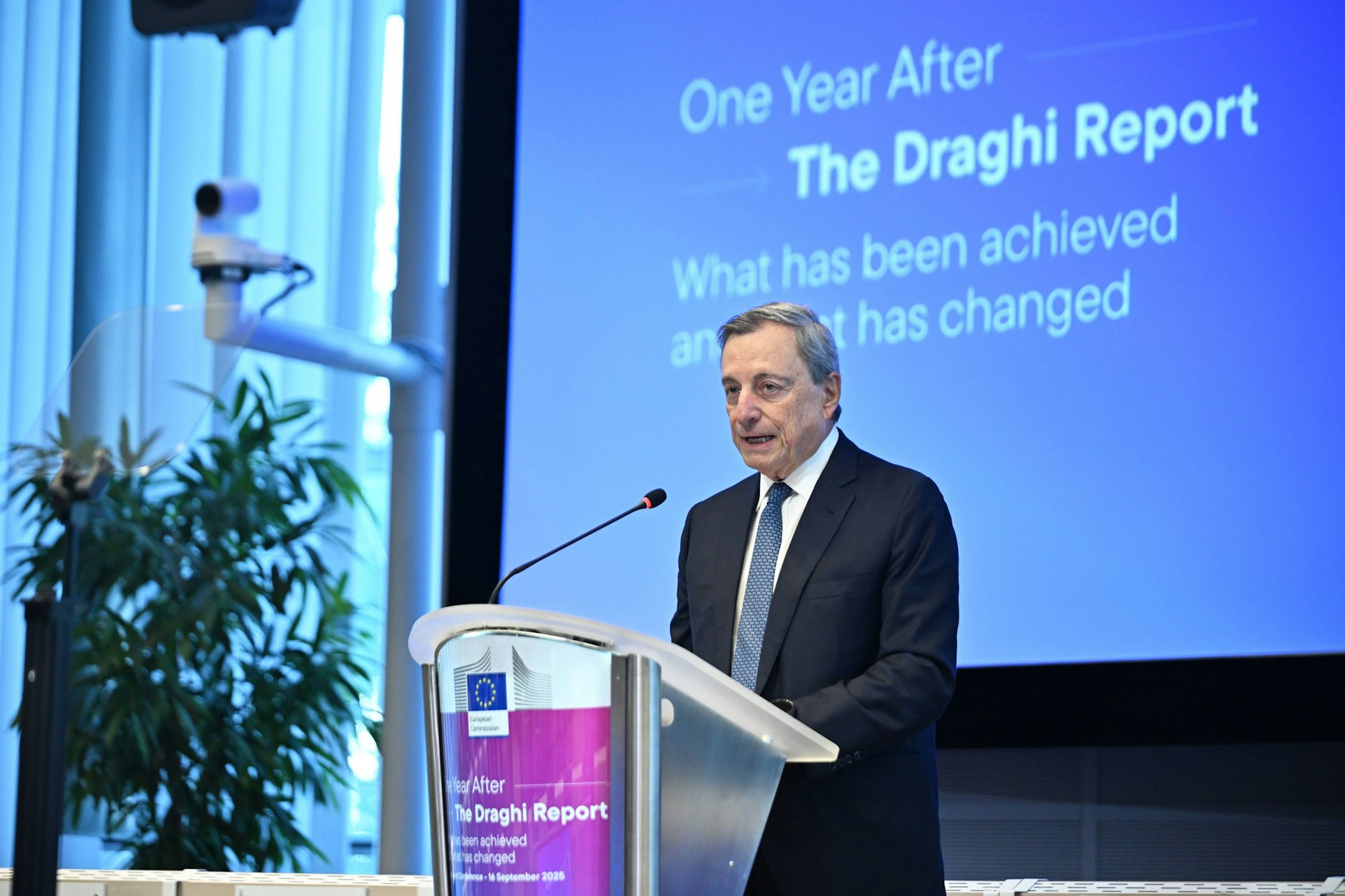 Der frühere EZB-Präsident Mario Draghi ein Jahr nach seinem Bericht über Europas Wettbewerbsfähigkeit. Was ist seitdem passiert?