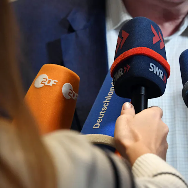 GEZ vor dem Aus? Gerichtsurteil bringt Rundfunkbeitrag ins Wanken