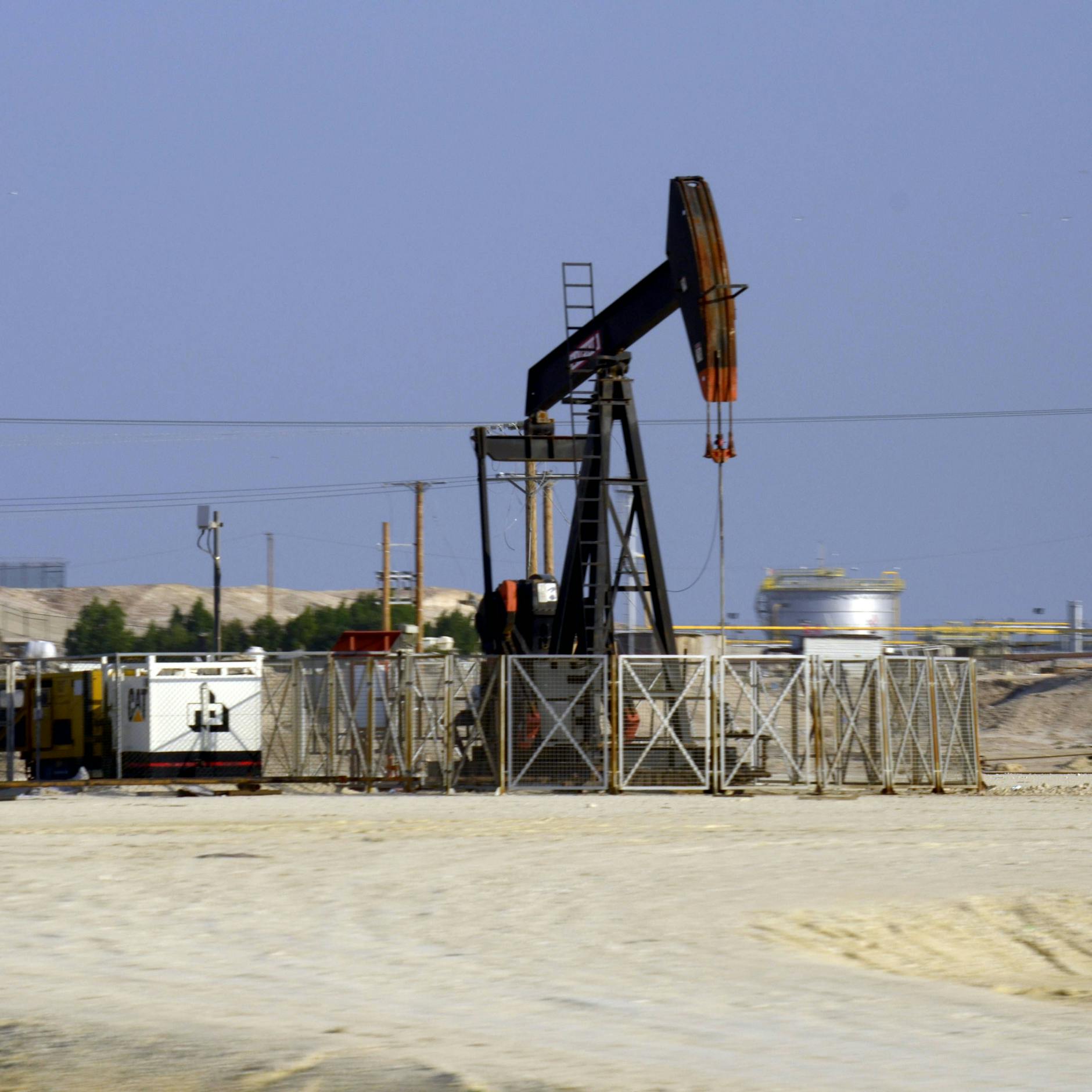 Image - Iran-Krieg: Ölraffinerie beschädigt - Bahrains Energiekonzern Bapco erklärt Force majeure