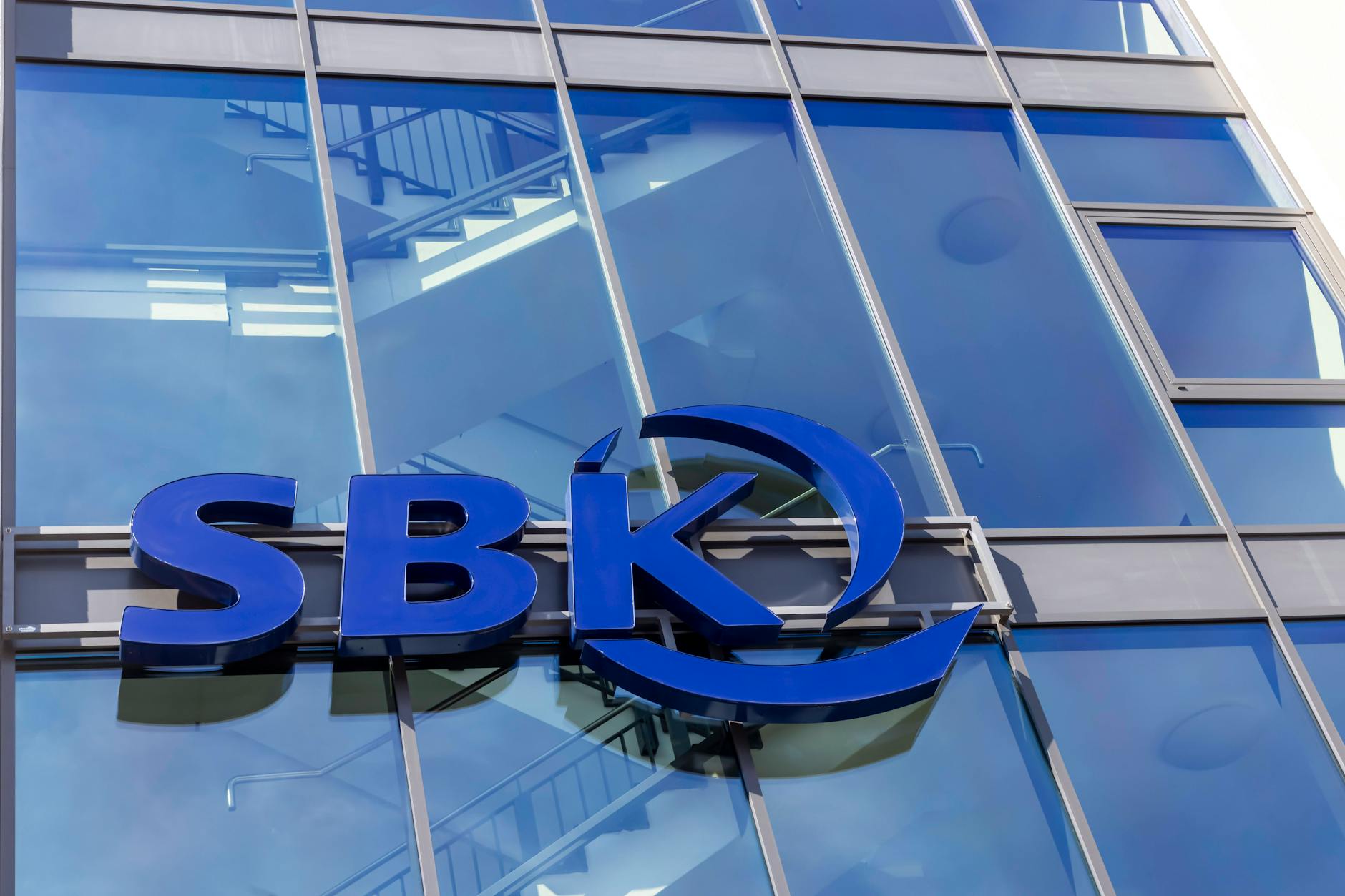 Die Siemens-Betriebskrankenkasse SBK zahlte ihrem Vorstand einen Bonus von mehr als 47.000 Euro.