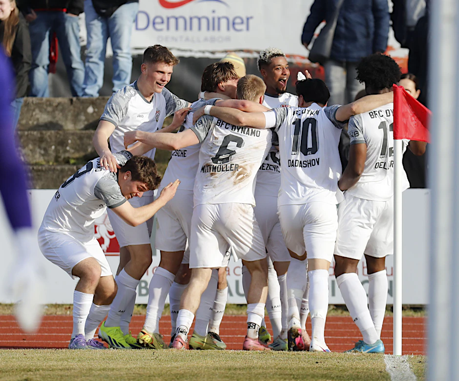 So schön wie in Greifswald wollen die Dynamos auch gegen den 1. FC Magdeburg II jubeln.