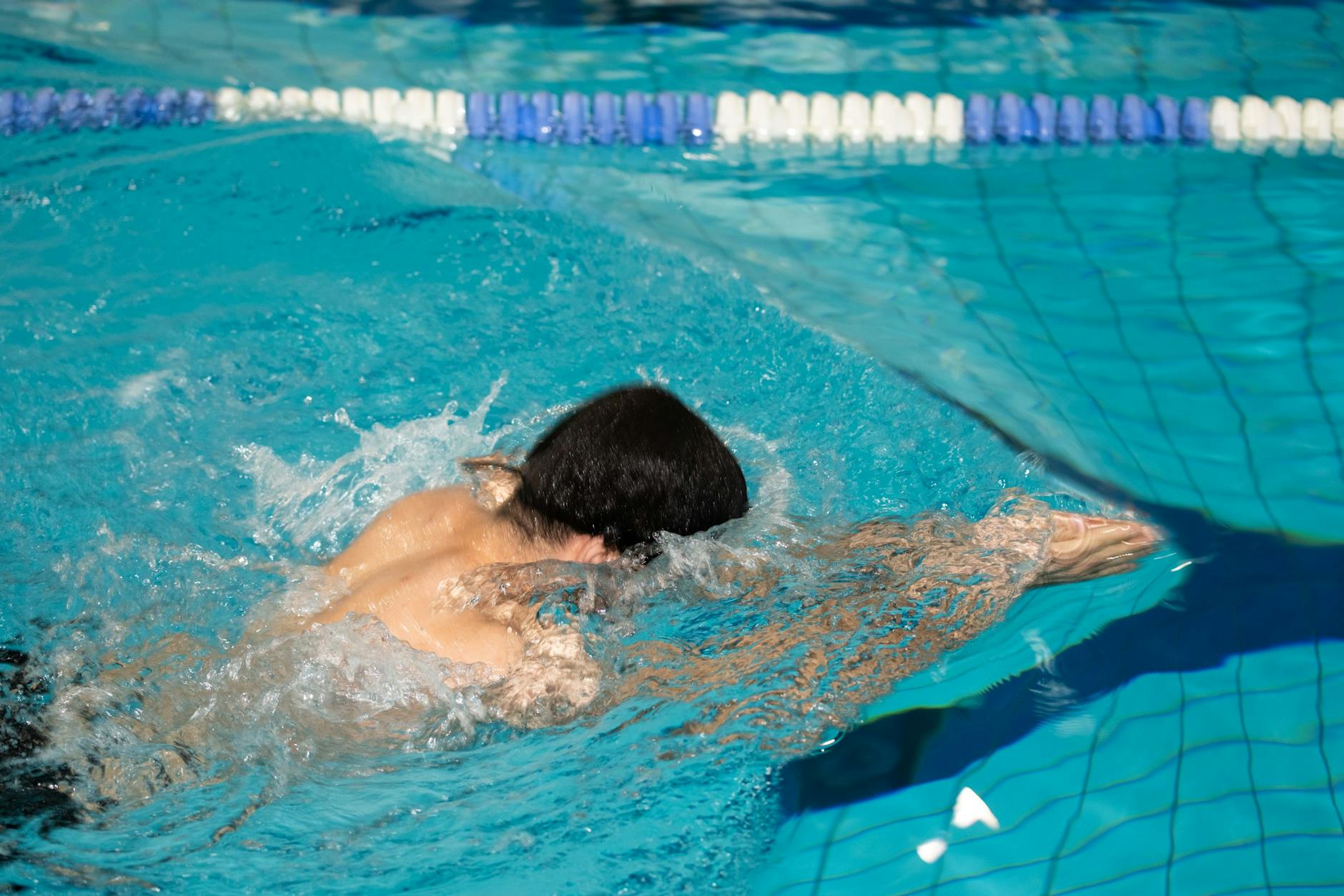 Als einstiger Profi-Sportler freut er sich, dass er während der Ausbildung nicht nur Sport treiben darf, sondern muss.
