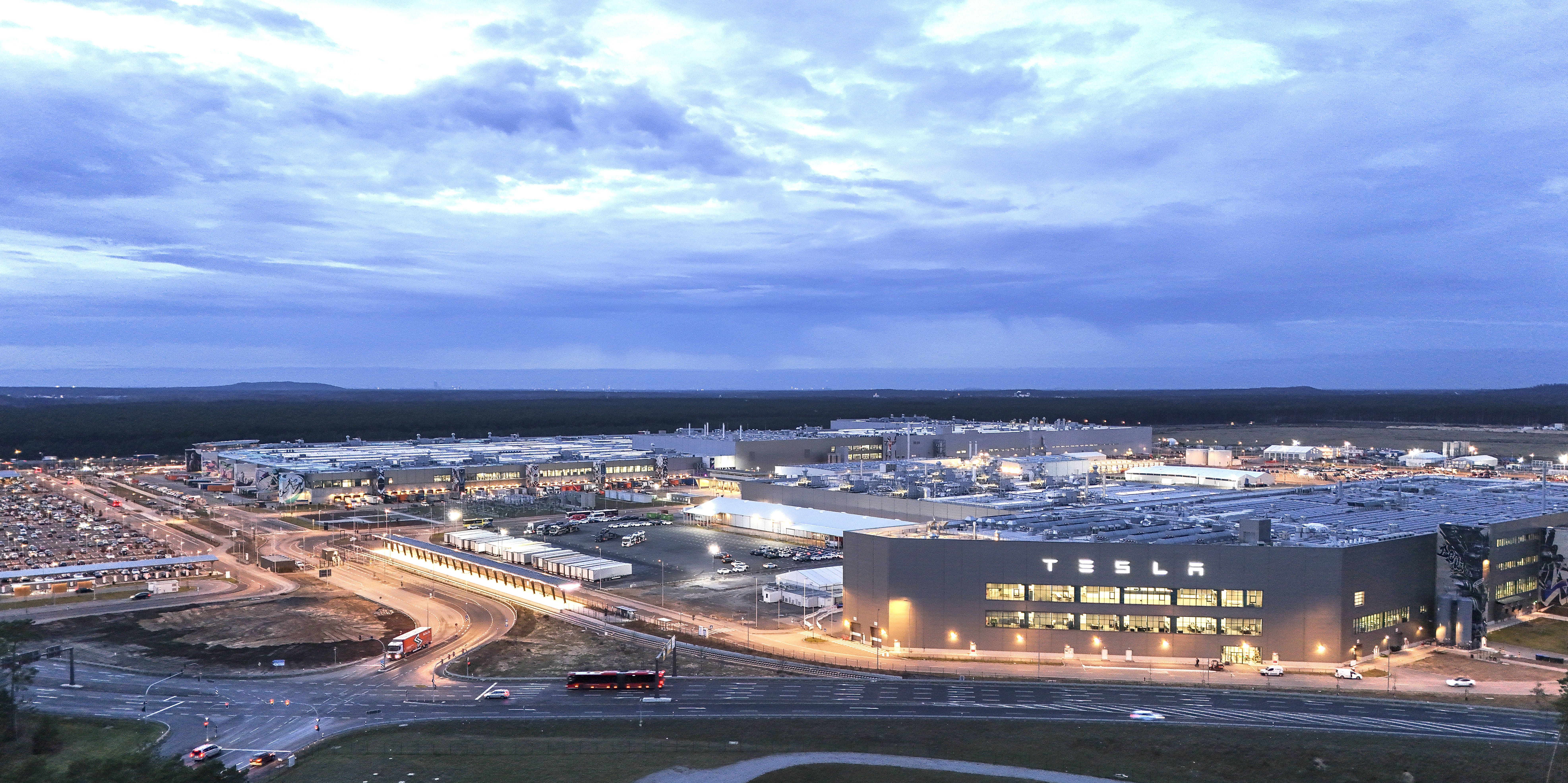 Image - Straße von Hormus: Iran-Krise bremst Tesla-Exporte aus Brandenburg