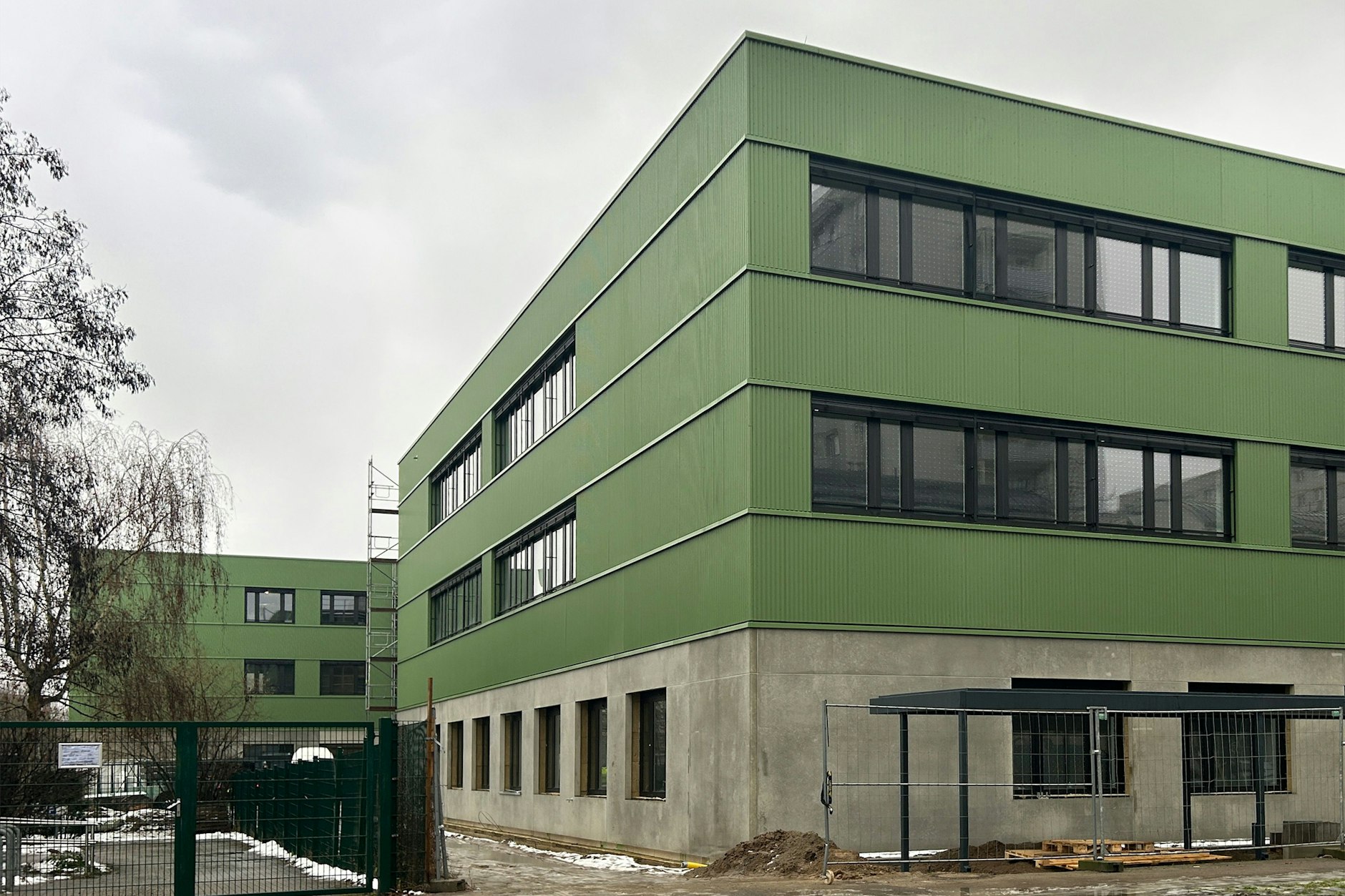 So sieht der aktuelle Stand an der Garzauer Straße in Biesdorf aus.