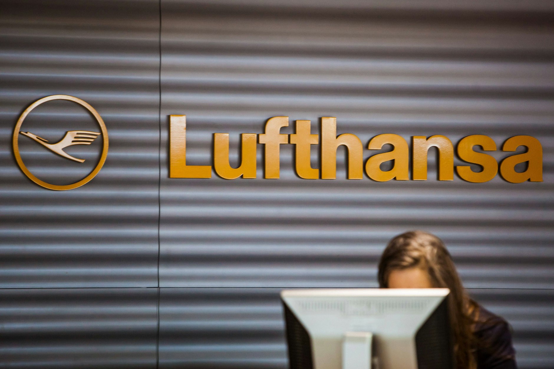 Streiks, Verspätungen und so fort ... die Lufthansa hat ein Imageproblem.