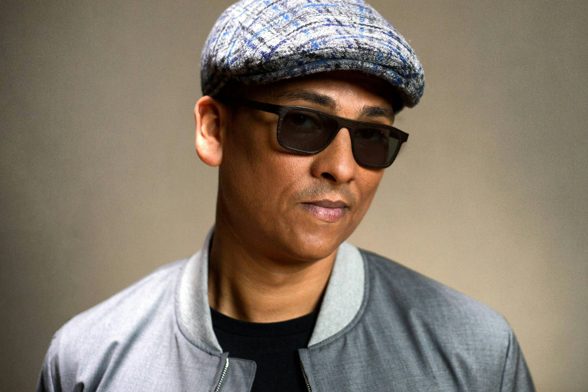 Einst sang er von Liebe und Frieden, heute warnt er vor unterirdischen Anlagen und embryonalen Gewürzen: der Musiker Xavier Naidoo.