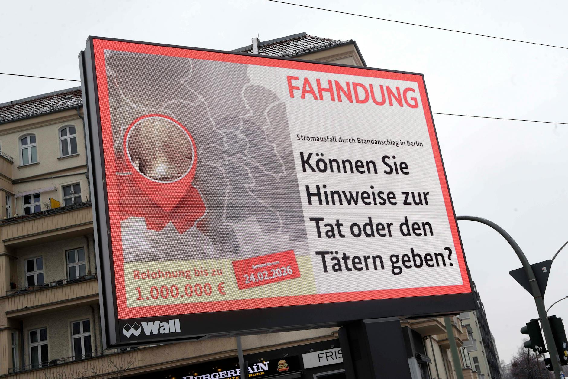 Das Bundeskriminalamt hat durch den Zeugenaufruf eine mittlere dreistellige Zahl an Hinweisen auf die Vulkangruppe erhalten.