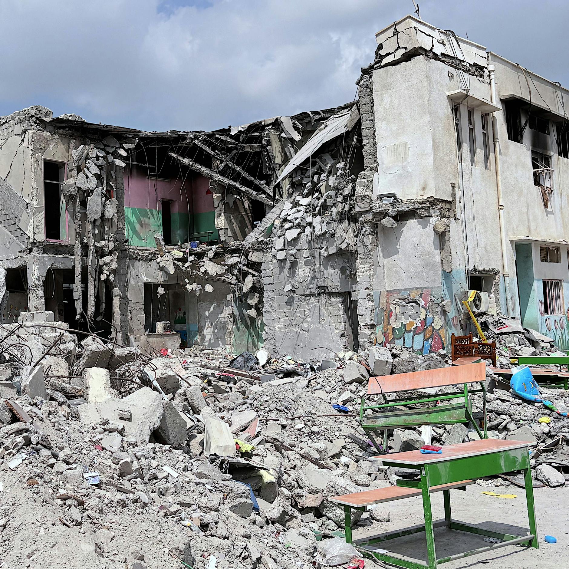 Iran: US-Rakete traf Schule in Minab wohl wegen Zielerfassungsfehlers – Bericht