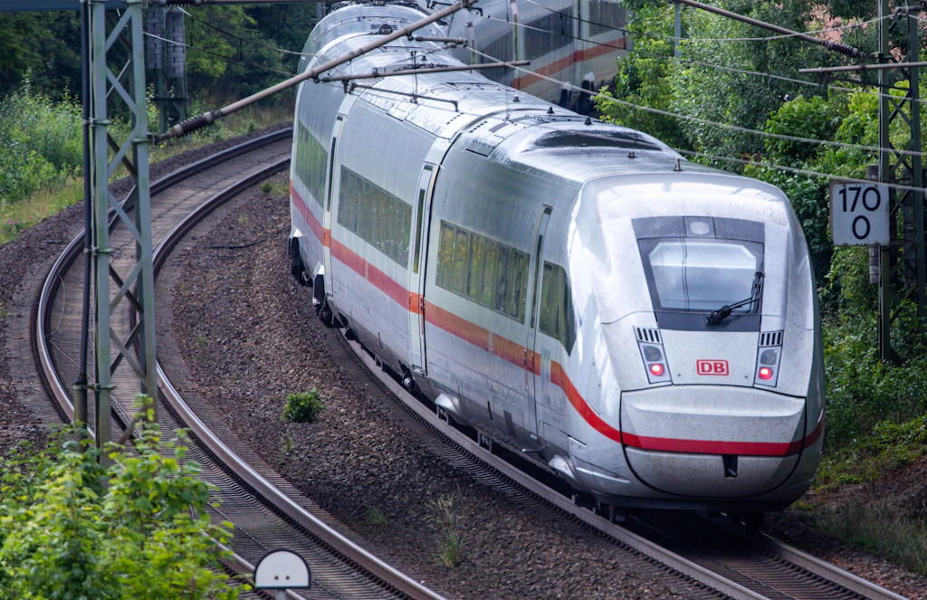 Bahn nennt neuen Termin: Wann die Strecke Berlin - Hamburg wieder frei ist