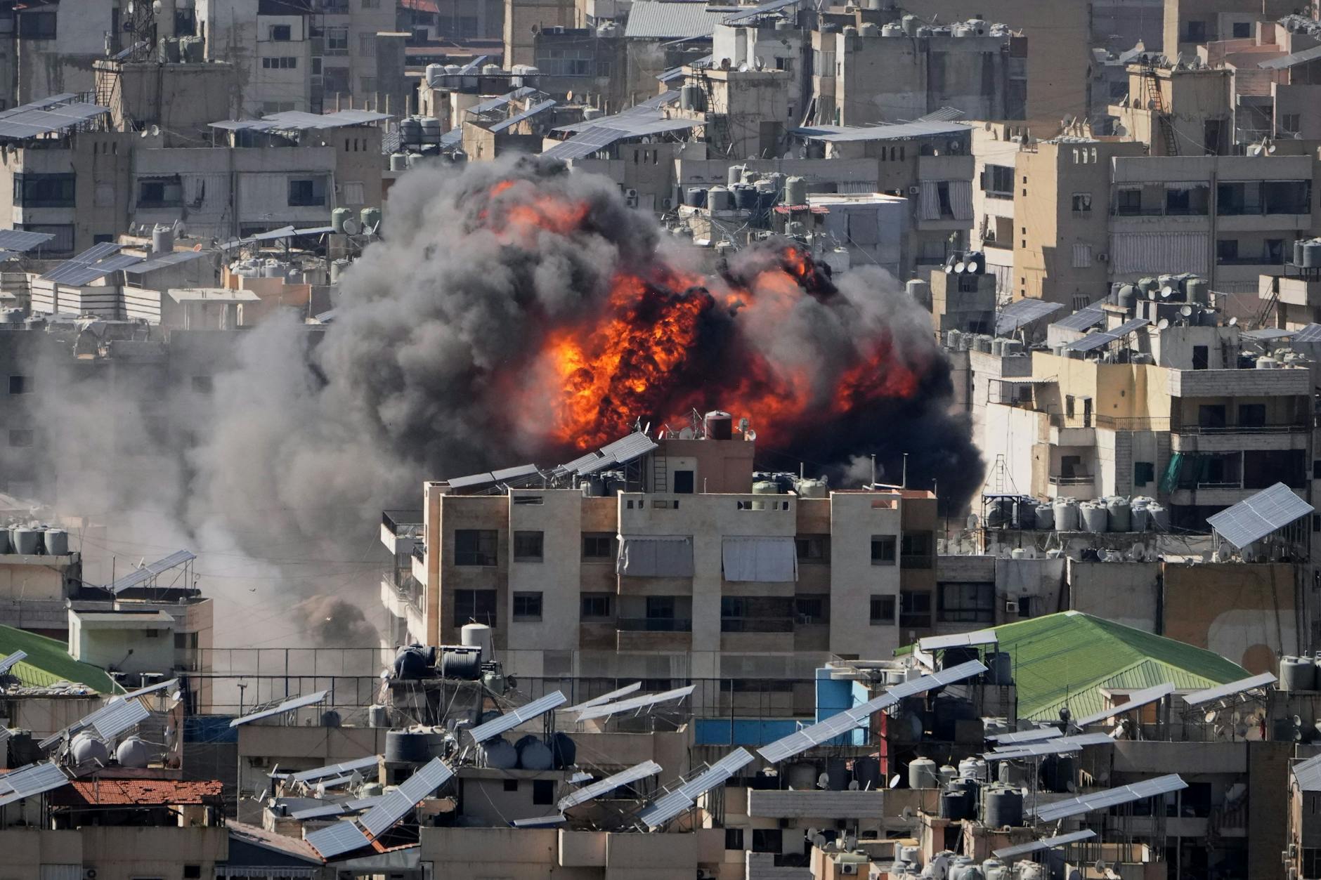 Wegen des Iran-Kriegs sind die Öl-Preise in den vergangenen Tagen deutlich gestiegen.