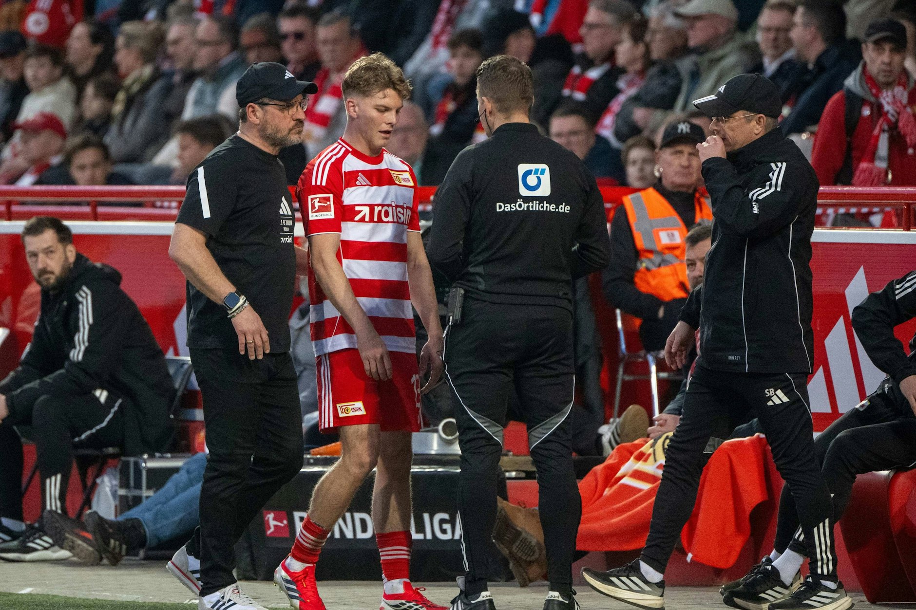 Union-Trainer Steffen Baumgart setzte in den vergangenen drei Spielen auf Andras Schäfer in der Startelf. Jetzt muss der Ungar wegen seiner Roten Karte zwei Spiele lang zuschauen.