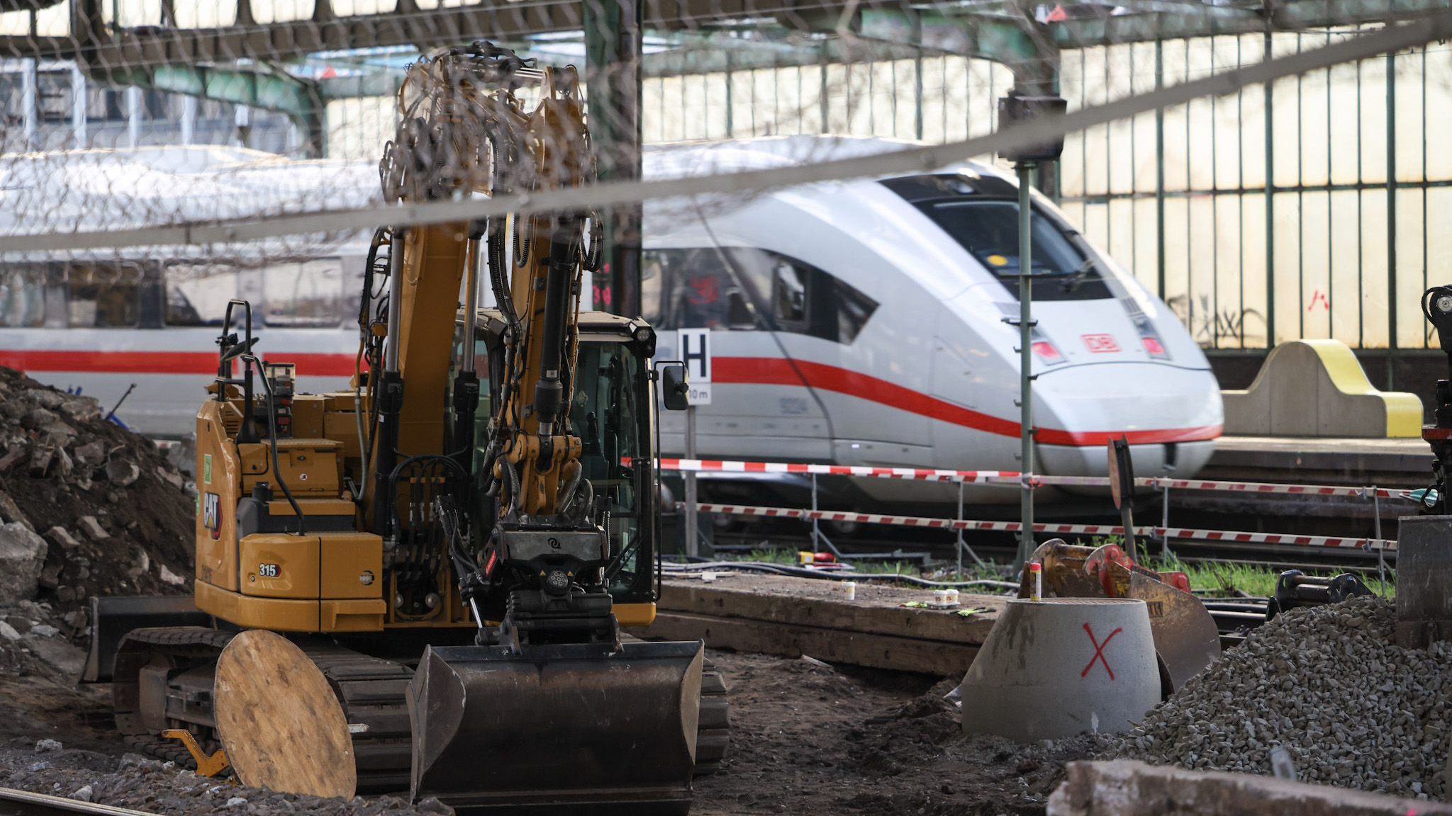 Image - Wann ICE wieder direkt zwischen Berlin und Hamburg fahren