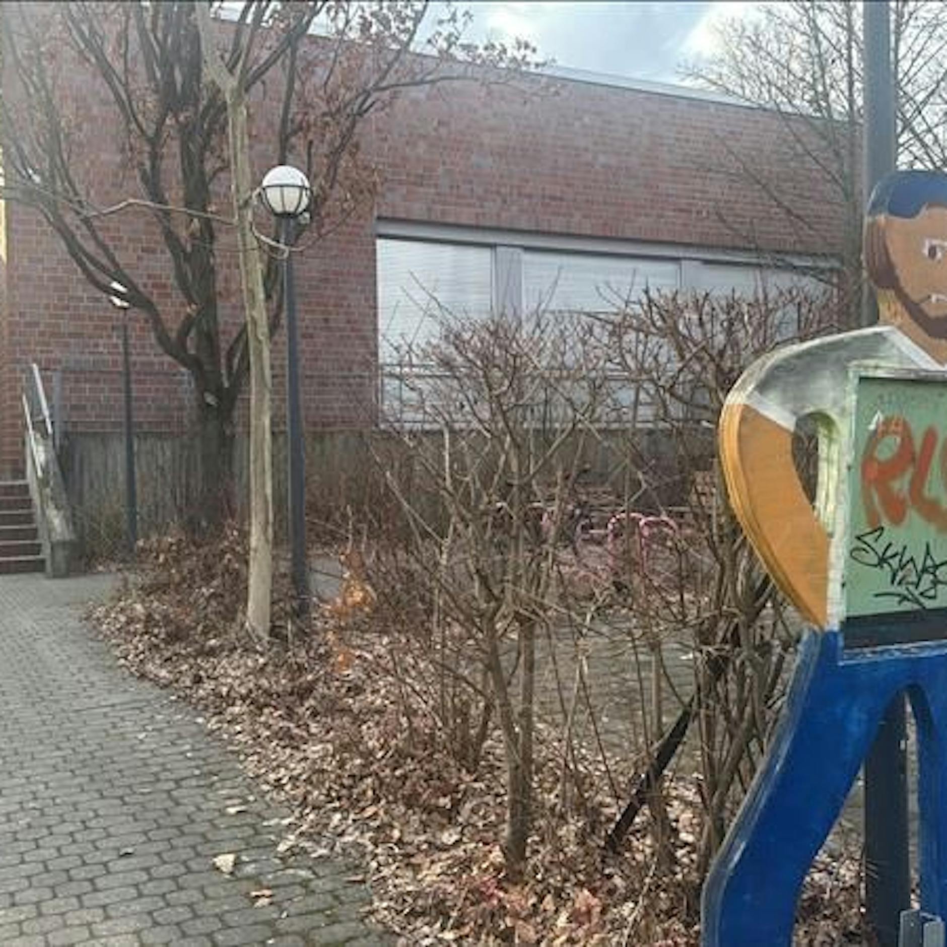 Mutmaßliche Vergewaltigung in Berliner Jugendklub: Krisensitzung im Rathaus – Fall erreicht Bundespolitik