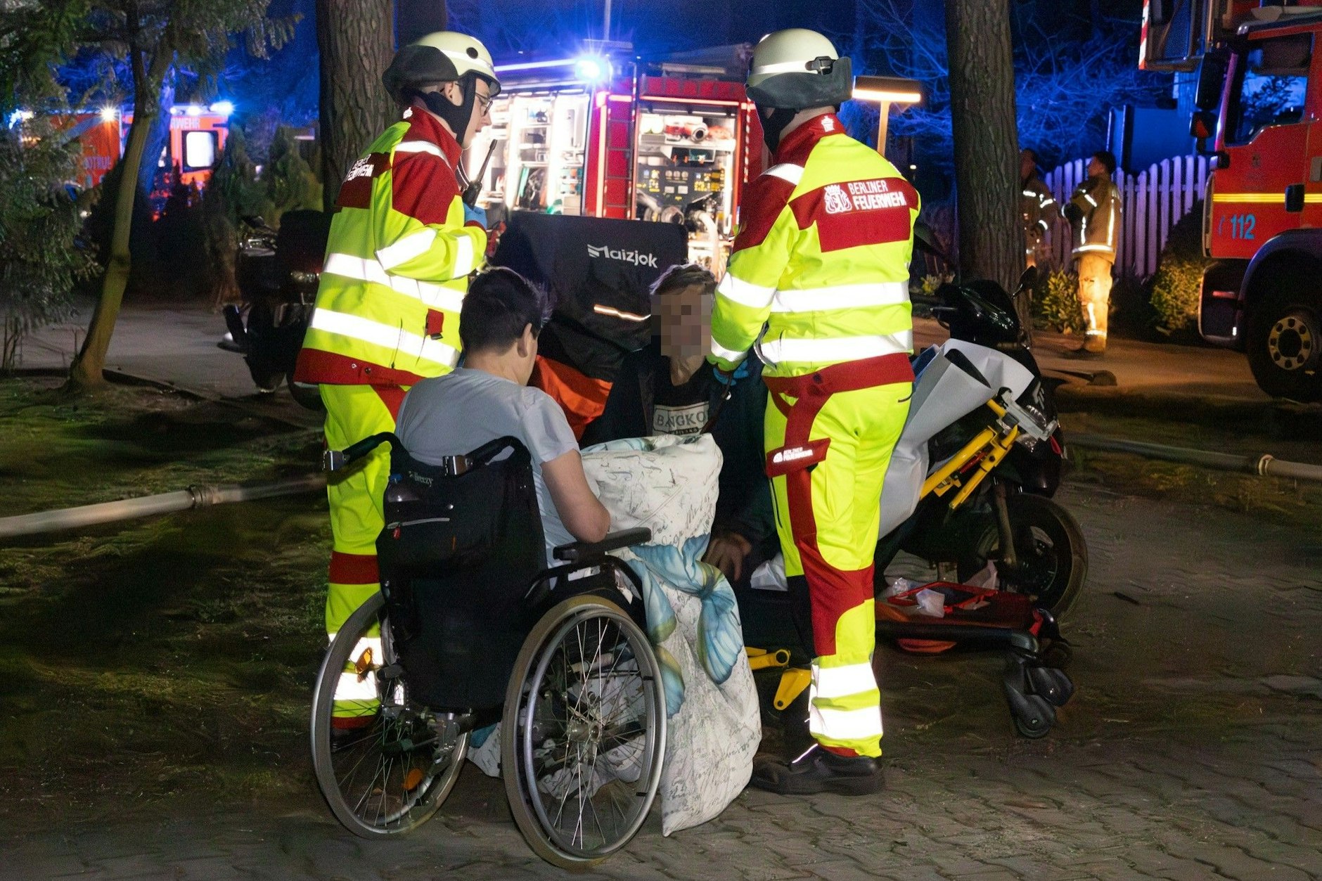 Von dem Brand in Spandau waren viele pflegebedürftige Menschen betroffen.