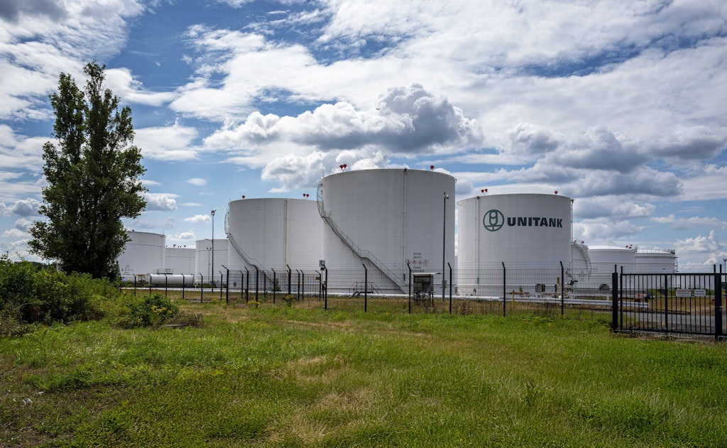 Almanya petrol rezervlerini serbest bırakıyor: “Akaryakıt fiyat frenine ihtiyacımız var”