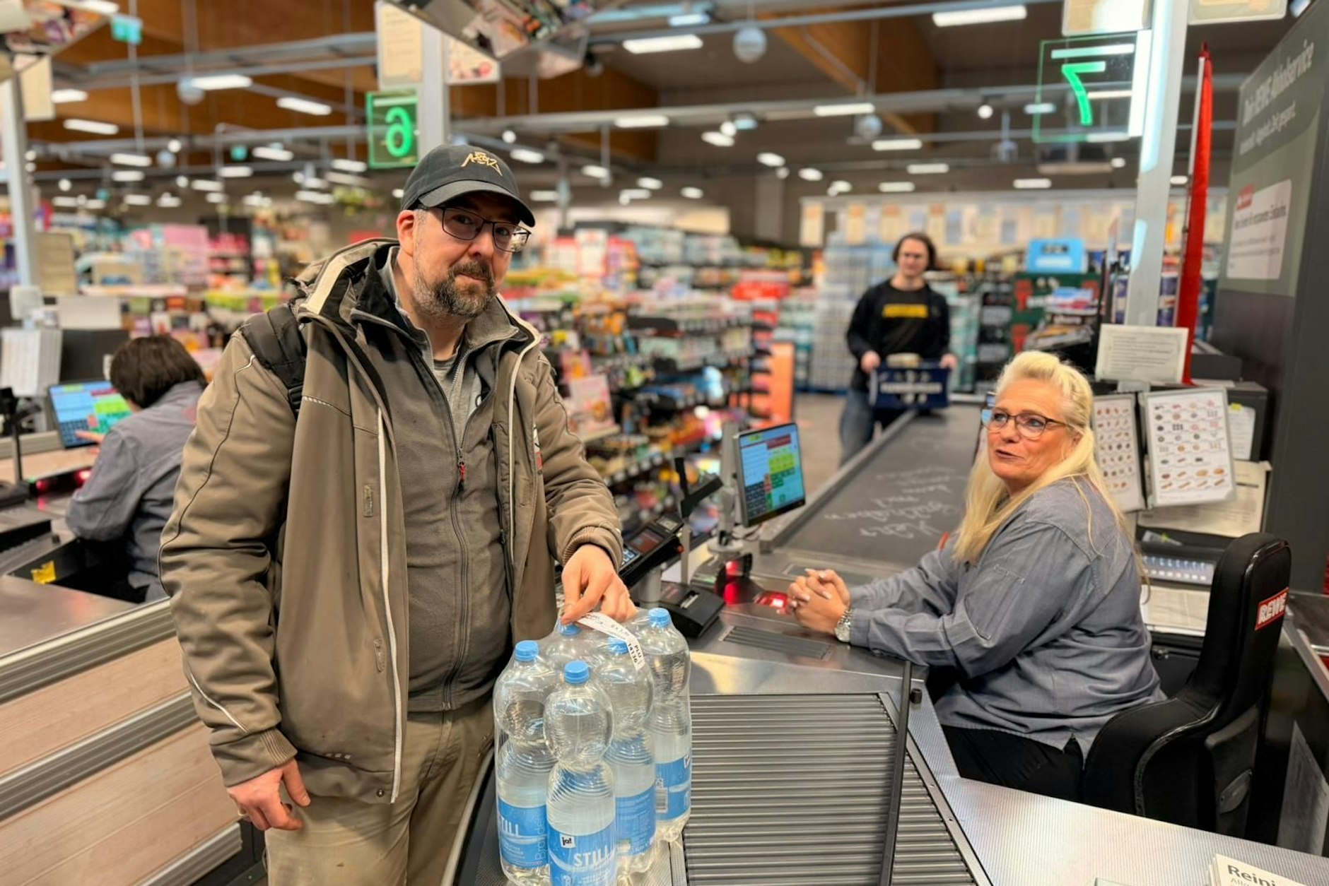 Supermarkt in Tegel: Warum das die vielleicht traurigste Kasse Berlins ist