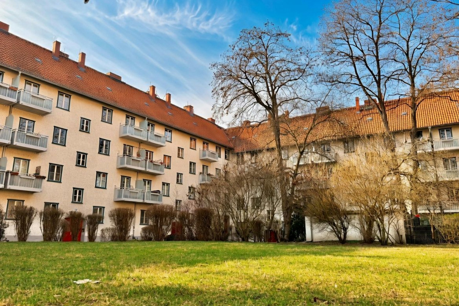 Kalte Dusche in Pankow: Mieter leiden seit 13 Monaten ohne Warmwasser!