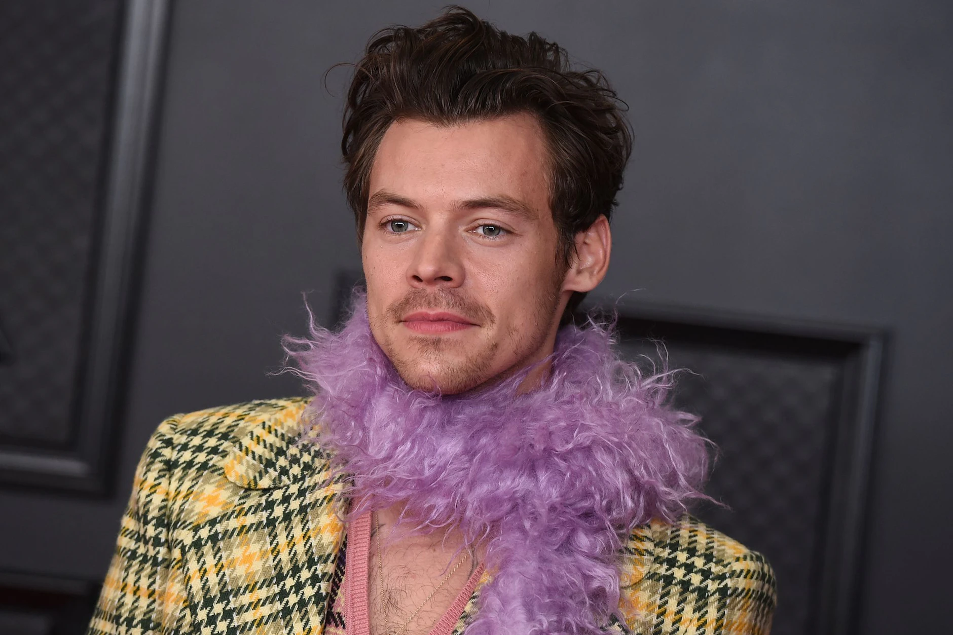 Glamourös britisch: Harry Styles bei den 63. Grammy Awards