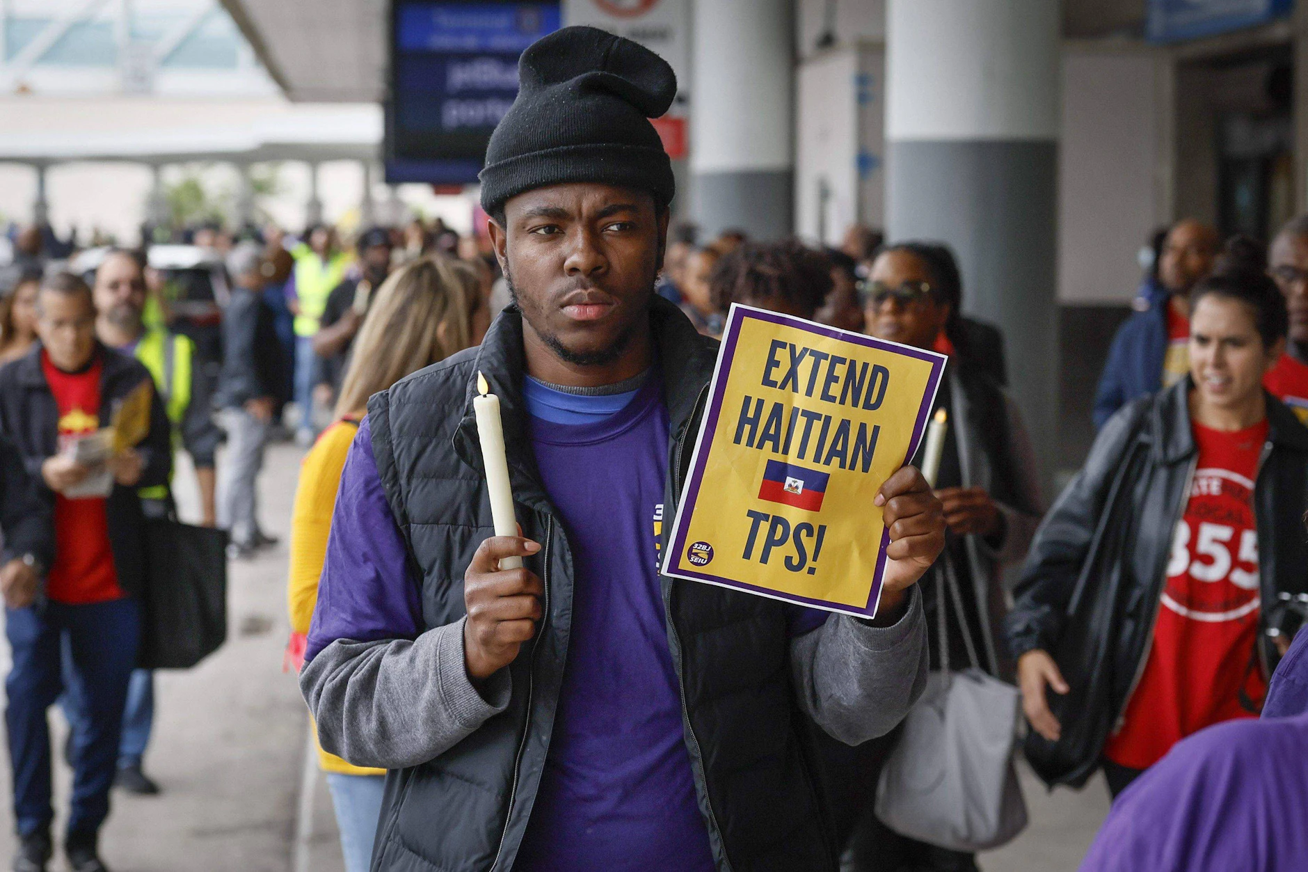 Der haitianische Aktivist Yronel Cabrerra setzt sich für eine Verlängerung des vorübergehenden Einwanderungsschutzes (TPS) ein.