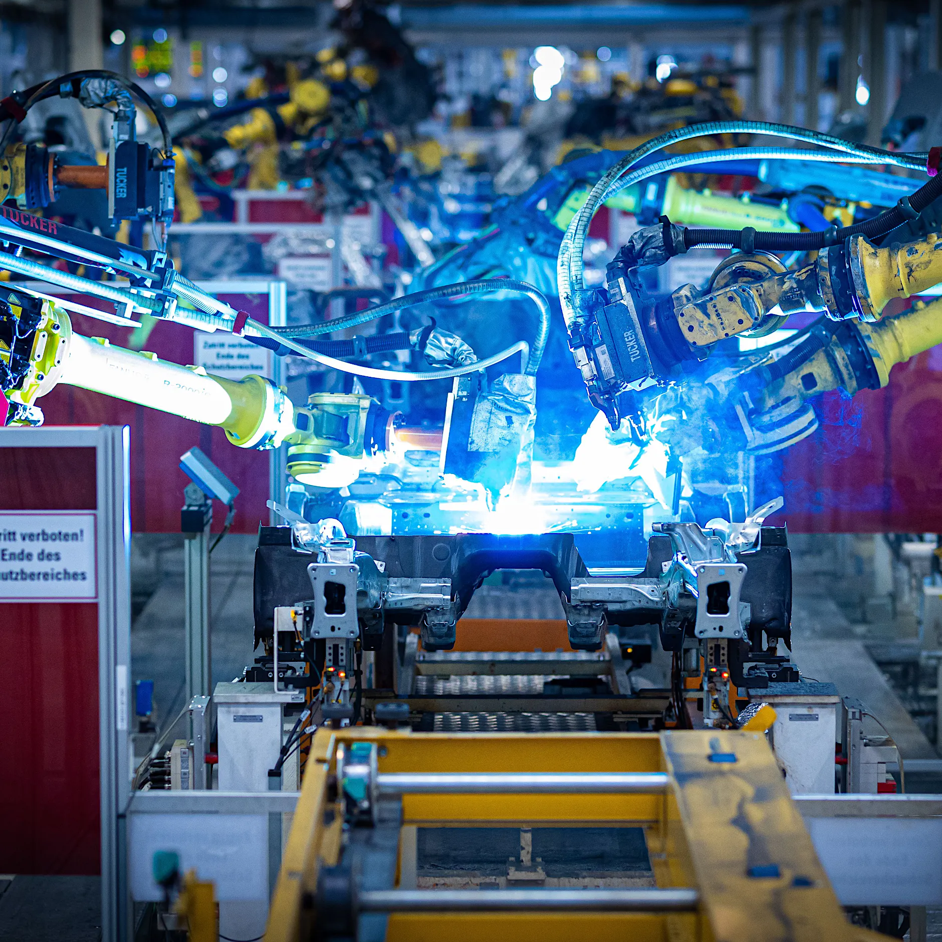 Iran-Krieg bremst Deutschlands Erholung: Preise ziehen an