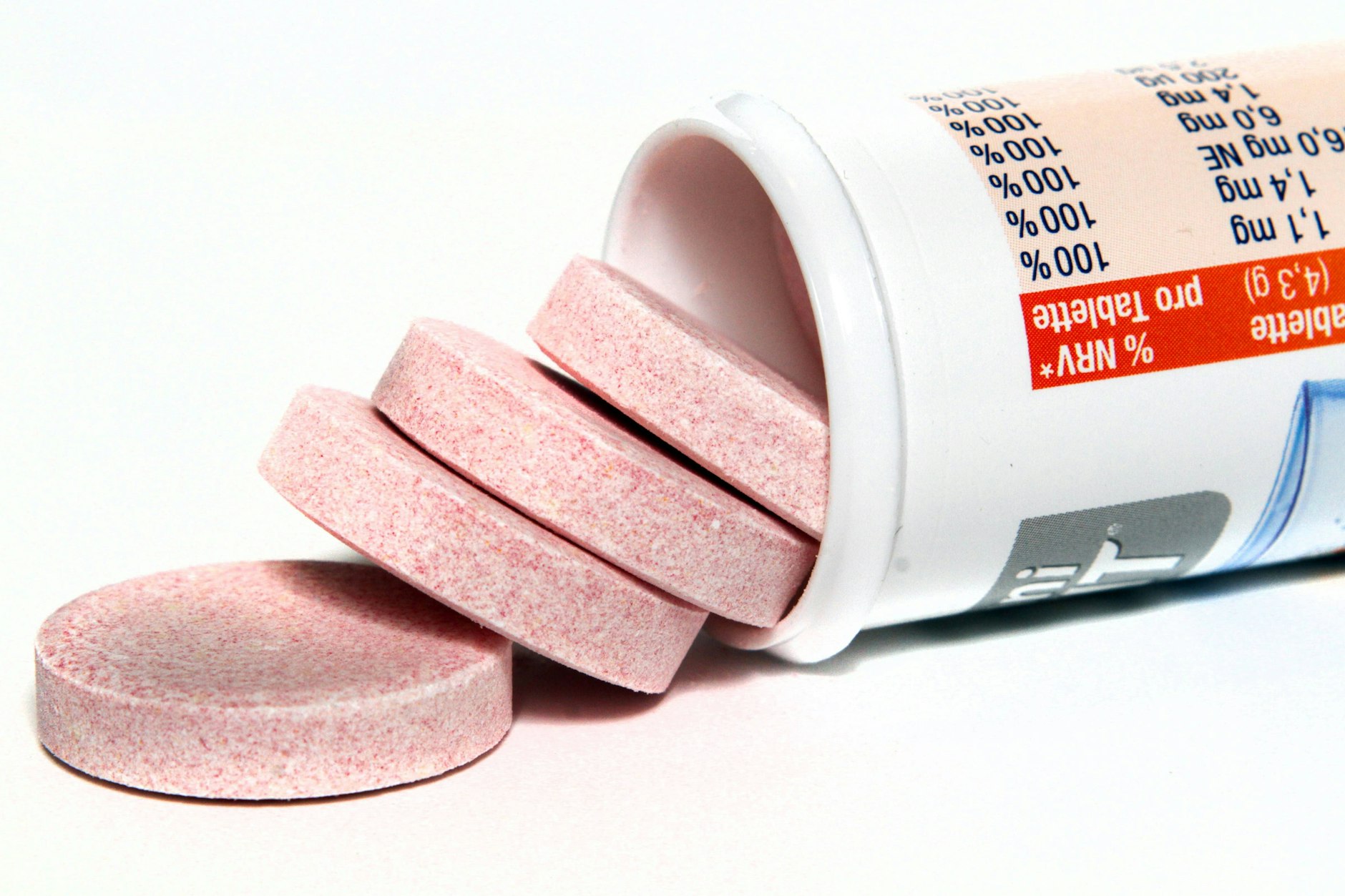 Multivitamin-Pillen bremsen das Altern