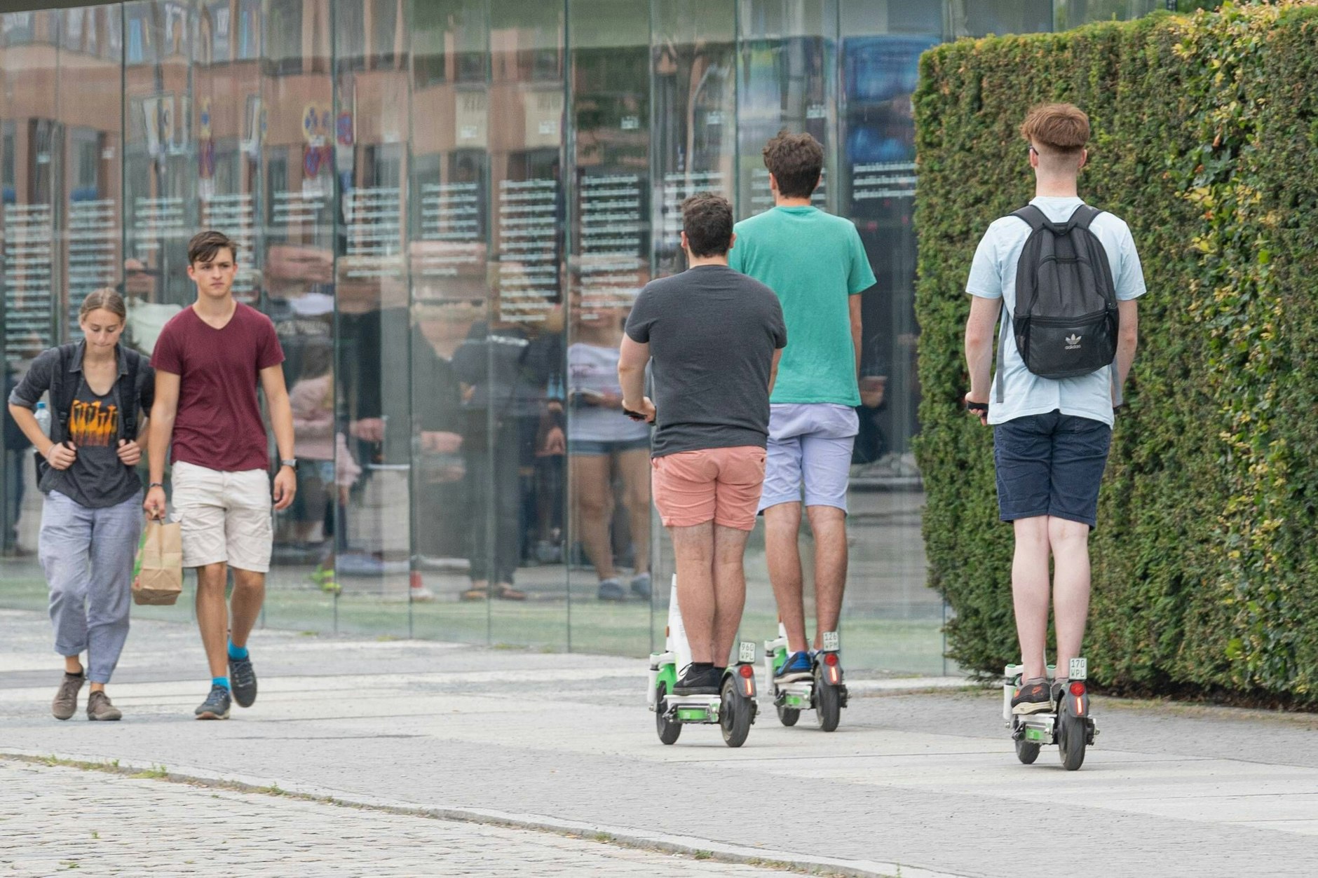 Für die Nutzer der E-Scooter wird die neue Regel einiges ändern.