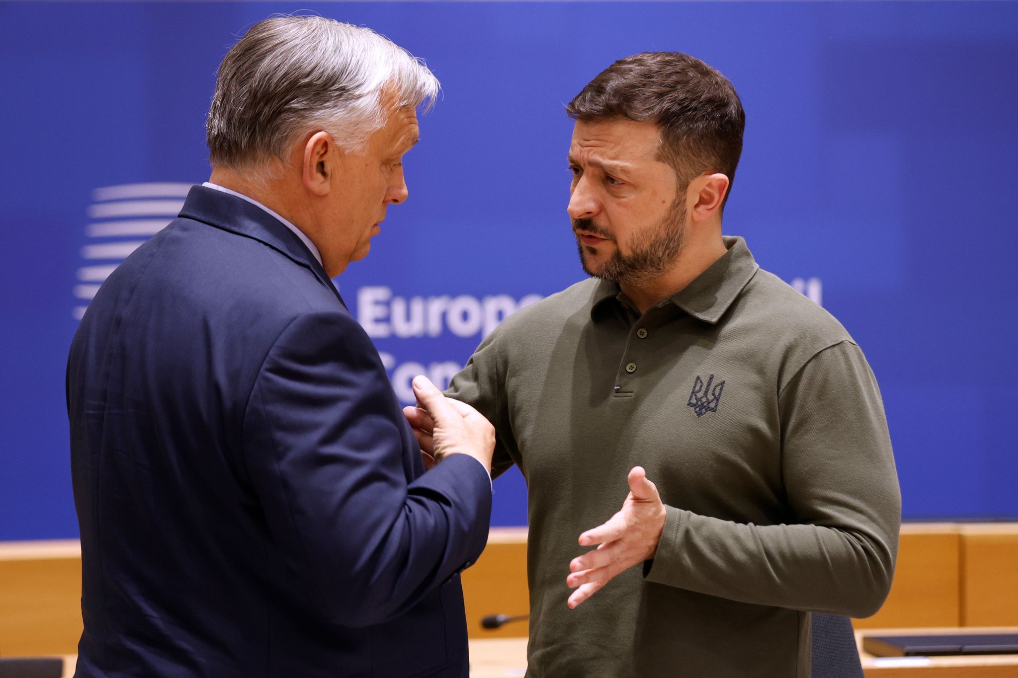 Image - Orbán gegen Selenskyj: Ungarns Wahlkampf eskaliert im Ukraine-Streit