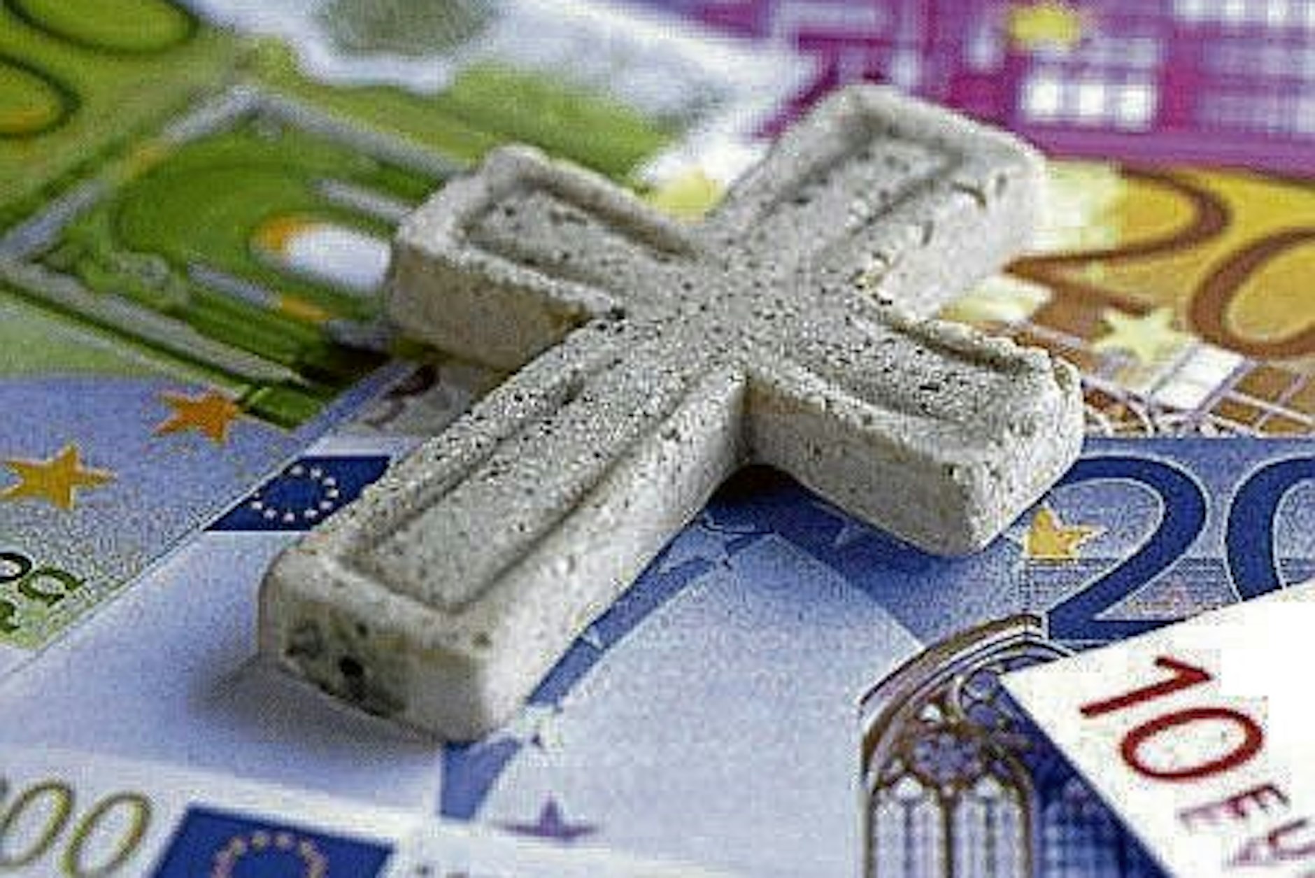 Die Kirchen profitieren von den Steuer-Einnahmen in ganz Deutschland. 
