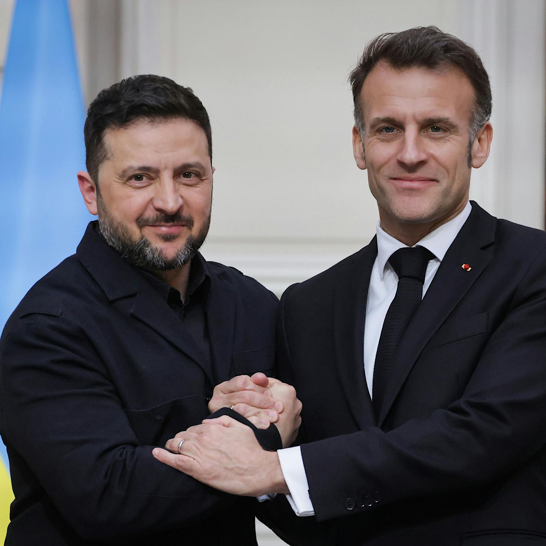 Trotz Iran-Krieg und EU-Streit: Macron sagt Ukraine 90-Milliarden-Hilfe zu