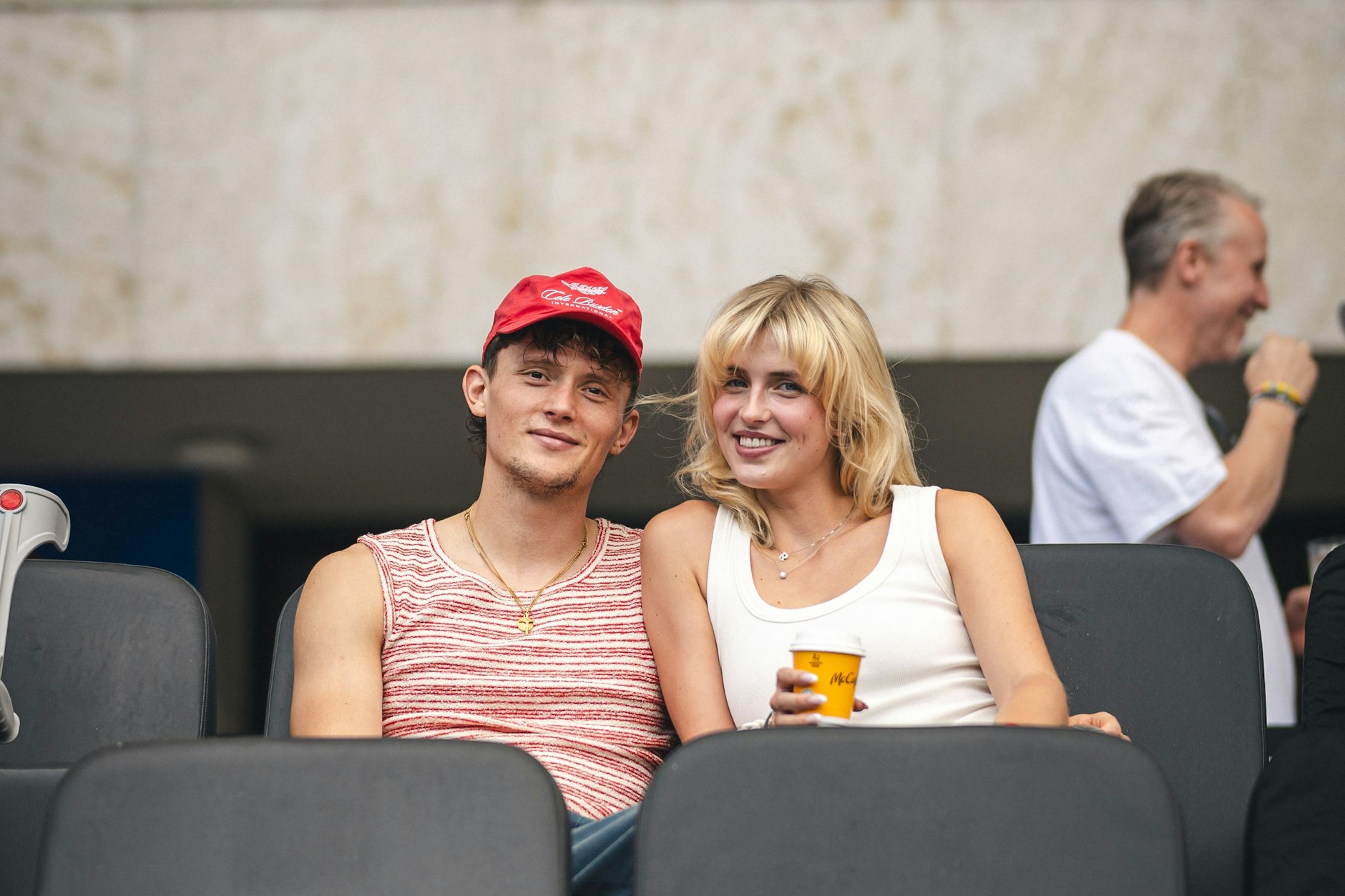 Ein glückliches Paar: Fabian Reese und seine Verlobte Johanna Grünewald.
