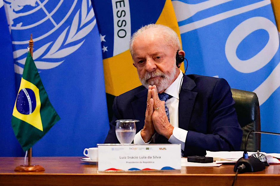 Brasiliens Präsident Luiz Inácio Lula da Silva stoppte die Einreise des Trump-Beraters Darren Beattie.