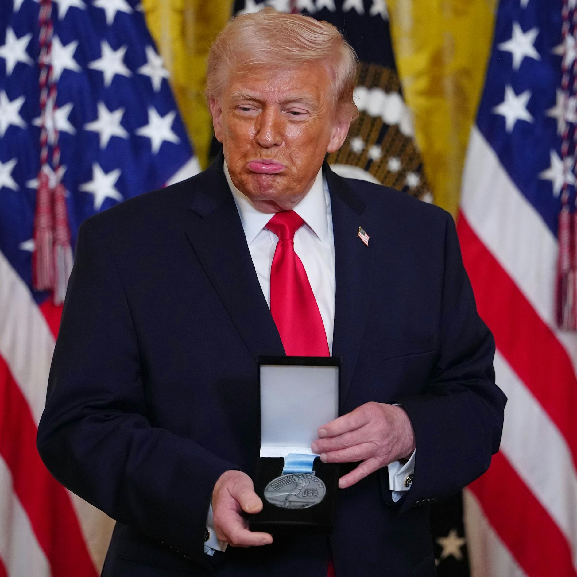 Image - Trump attackiert Selenskyj: Brauche keine Hilfe von ihm im Iran