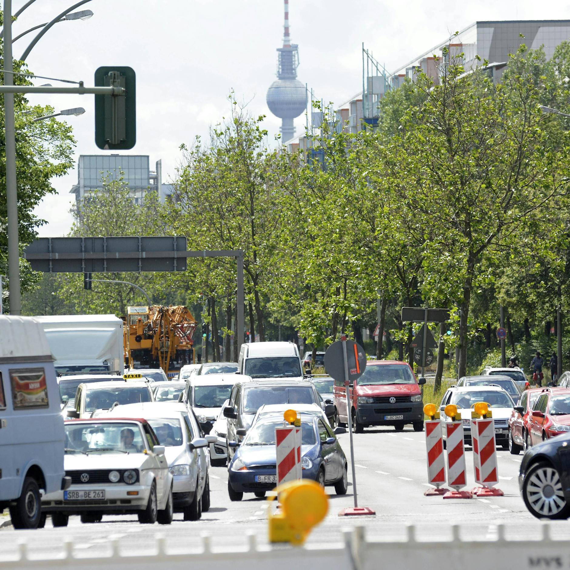 Bombengefahr: Landsberger Allee wird komplett gesperrt