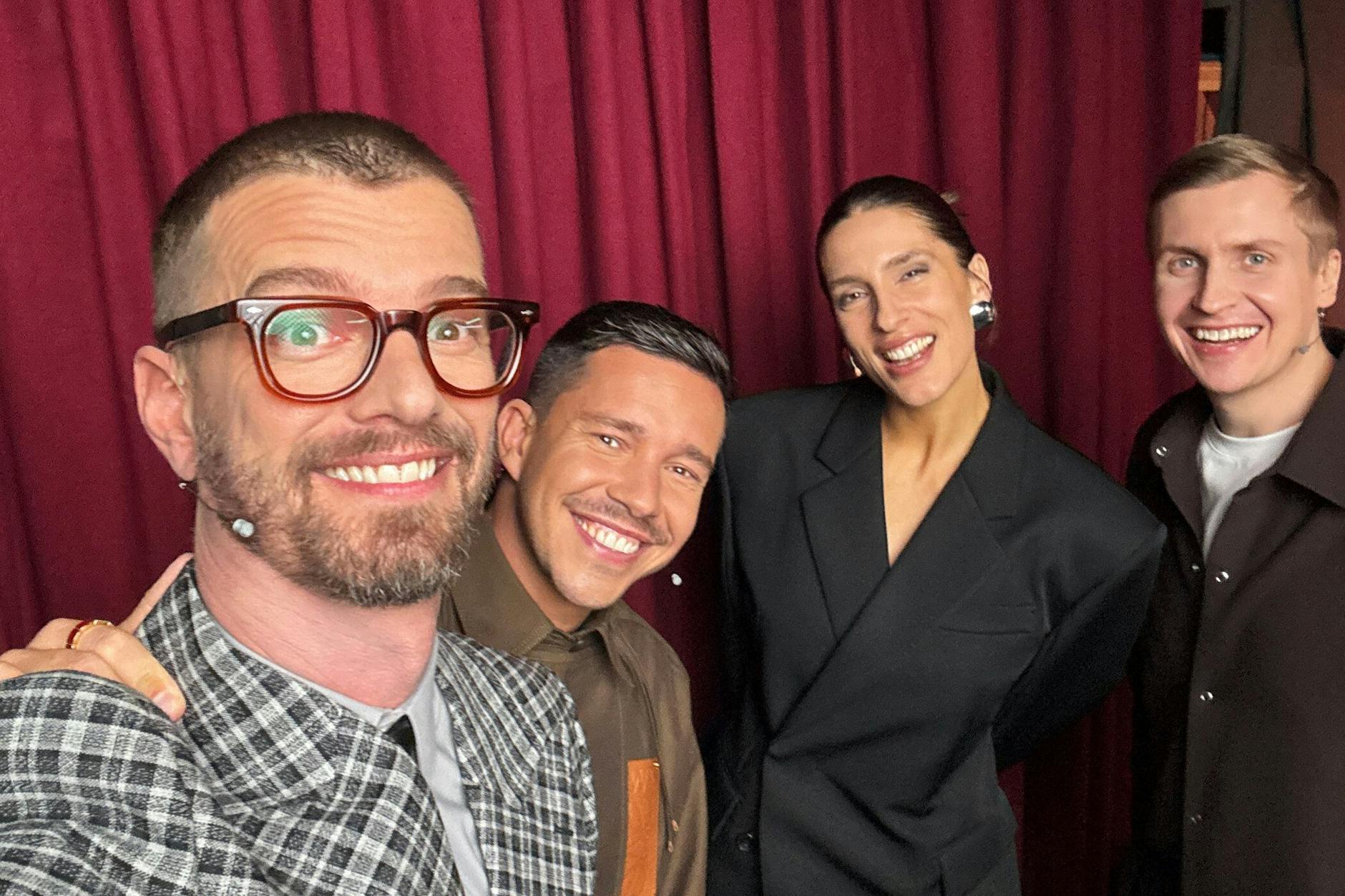 Joko Winterscheidt, Nico Santos, Andrea Petkovic und Till Reiners haben Spaß in der aktuellen Staffel von „Wer stiehlt mir die Show?“.