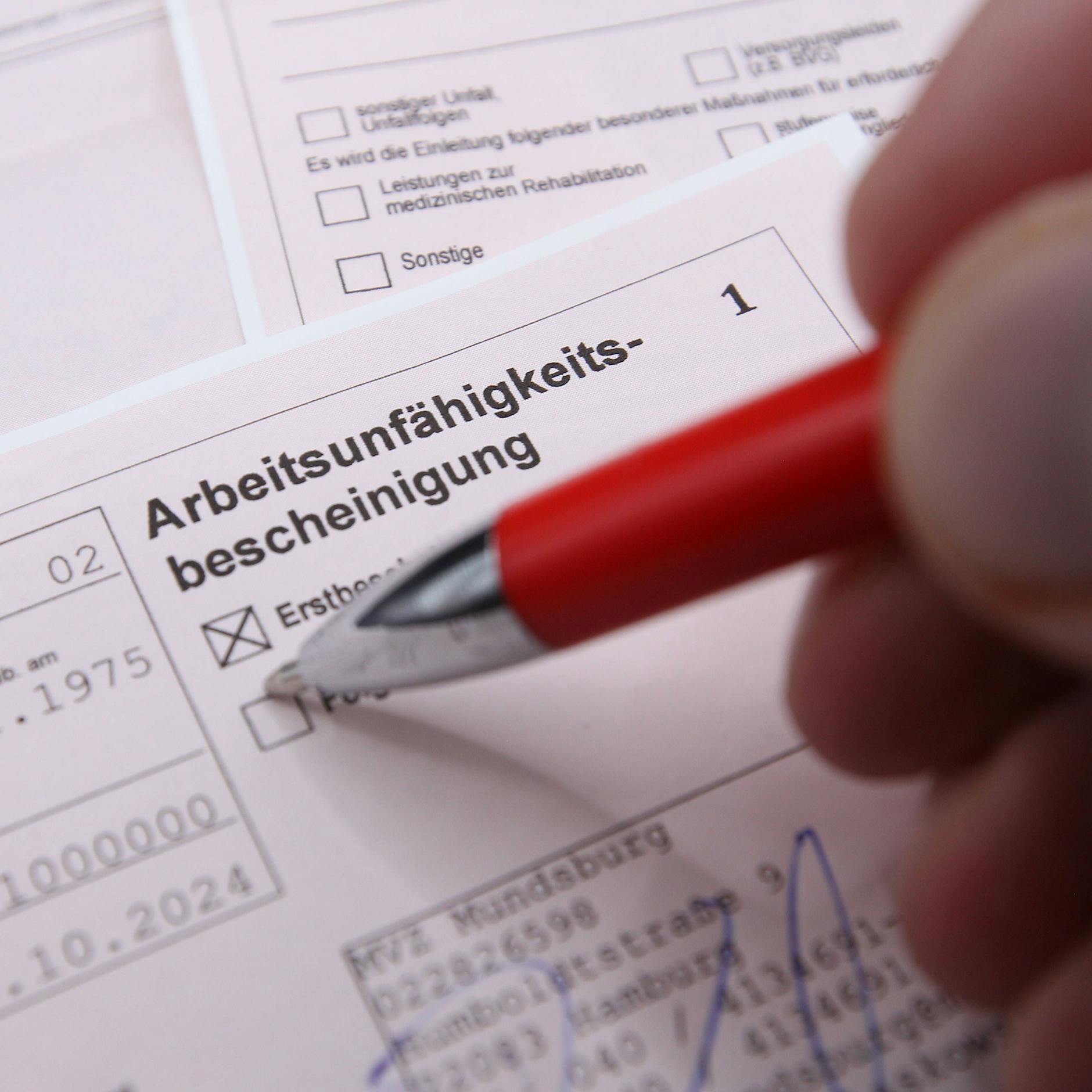 Langjährige Angestellte ist 114 Tage krank: Fristlos entlassen!