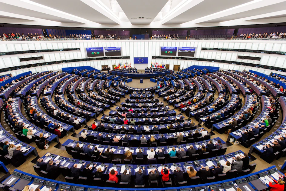 Interne Chats über EU-Gesetz: EVP arbeitete offenbar eng mit AfD zusammen