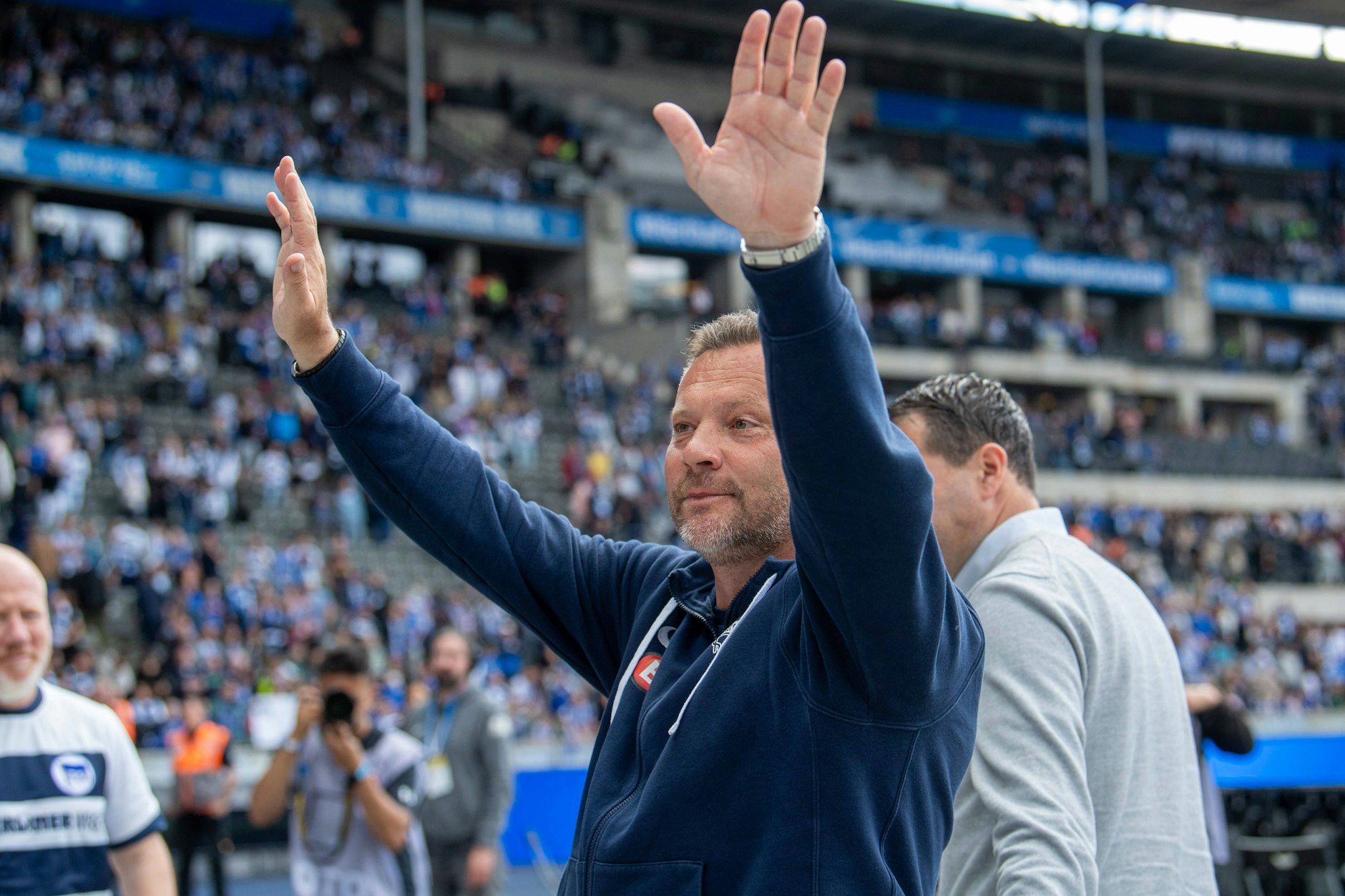 Am 11. Mai 2024 verabschiedete sich Pal Dardai bei seinem letzten Heimspiel als Trainer von Hertha BSC von den Fans im Olympiastadion