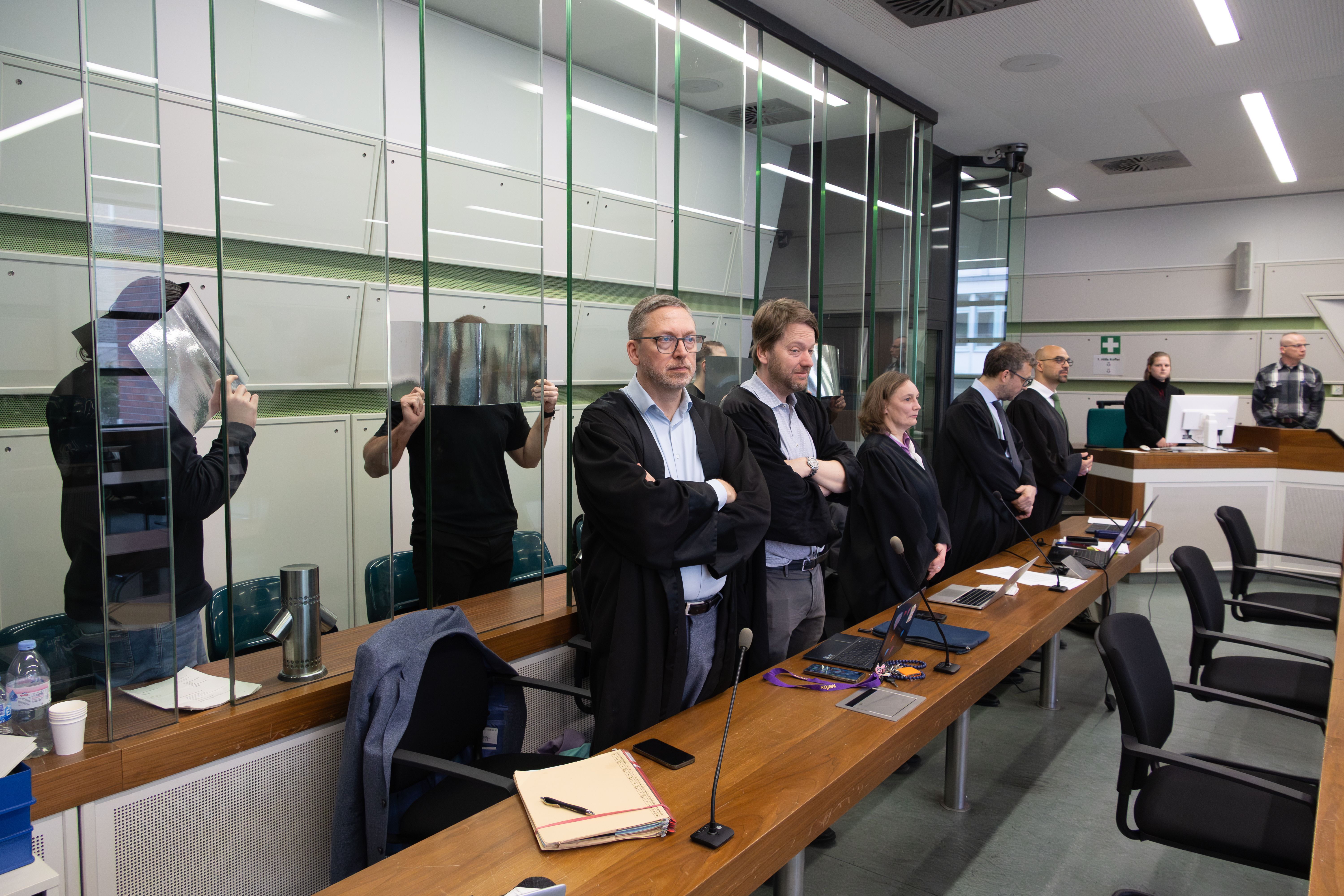 Image - „Rechtsstaatliche Grundsätze mit Füßen getreten“: Remmo-Angehörige stehen vor Gericht