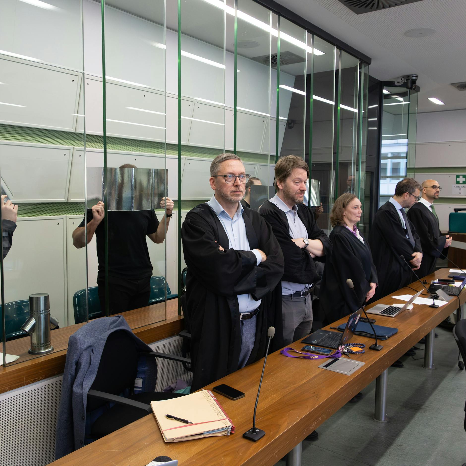 Image - „Rechtsstaatliche Grundsätze mit Füßen getreten“: Remmo-Angehörige stehen vor Gericht