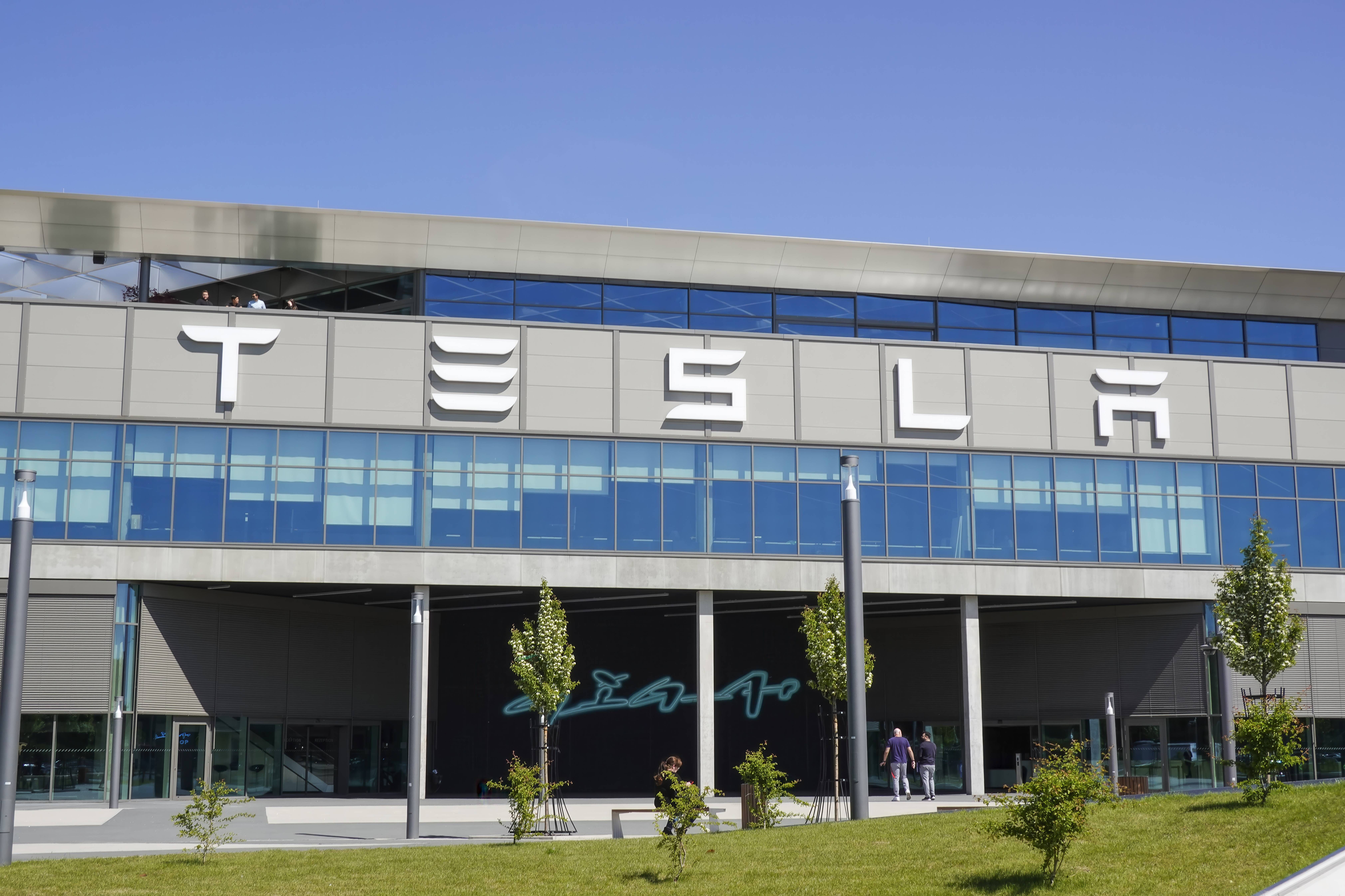 Image - Tesla öffnet die Gigafactory für Schüler aus Berlin und Brandenburg