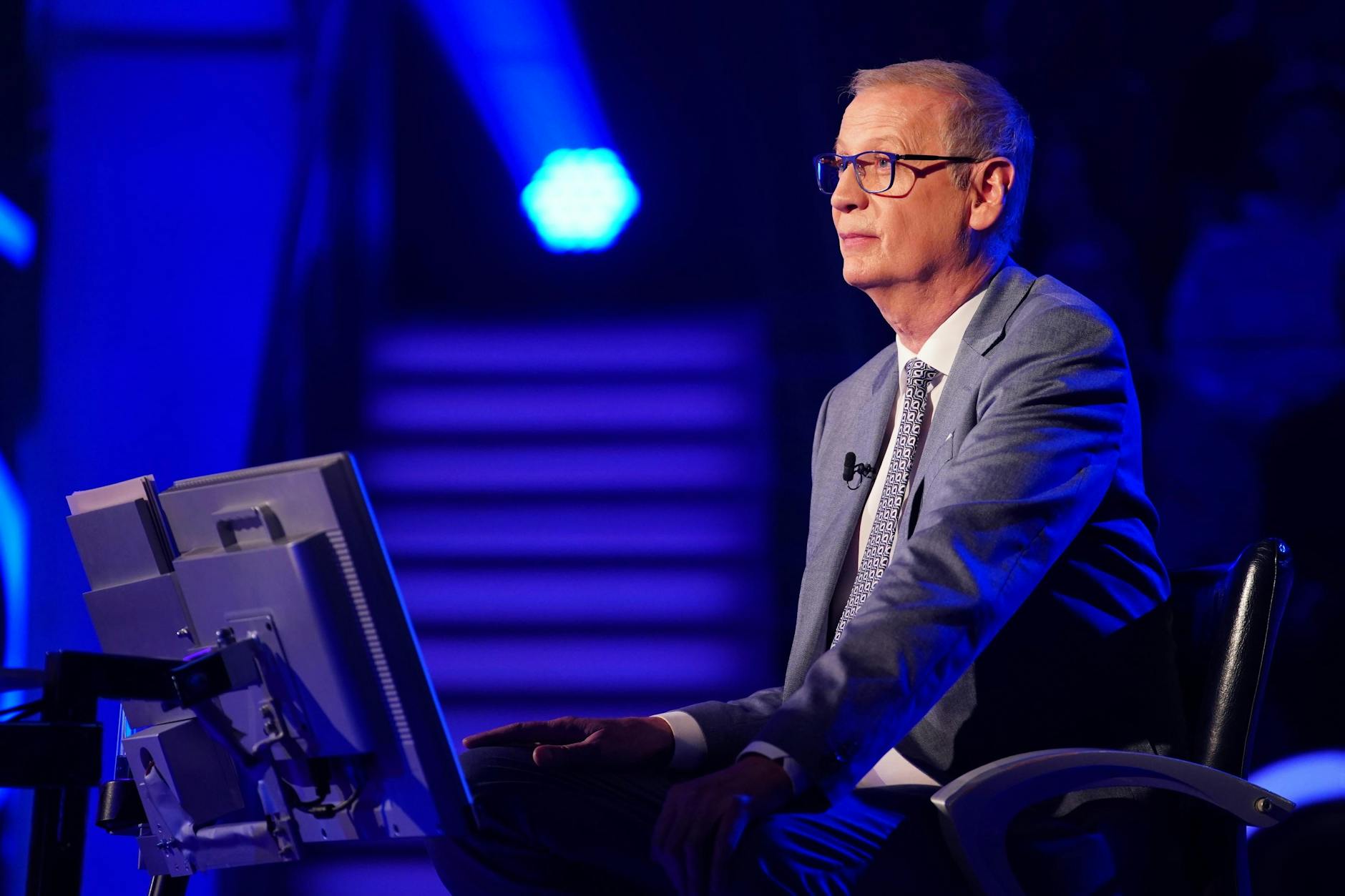 Moderator Günther Jauch moderiert „Wer wird Millionär“ schon seit 1999.