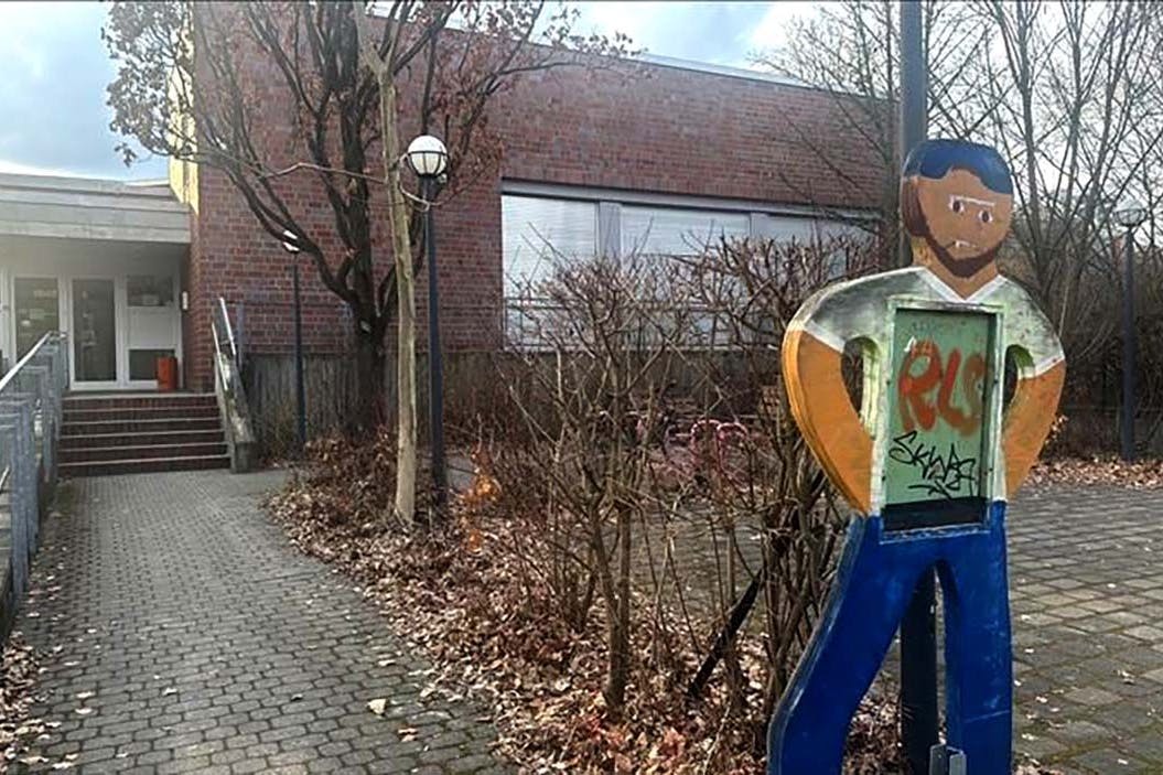 In diesem Jugendklub in der Wutzkyallee soll die Tat passiert sein.