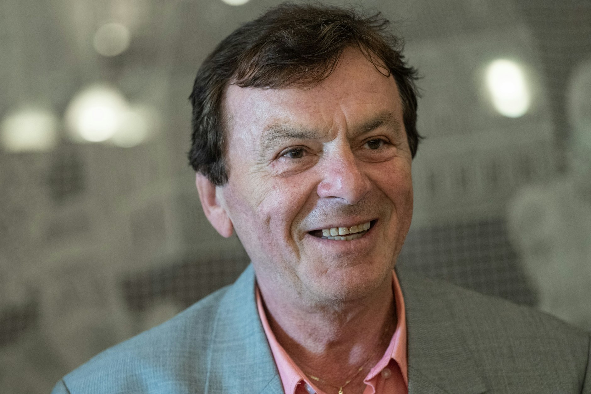 Pavel Travnicek ist nach seiner Herz-OP wieder auf dem Weg der Besserung.