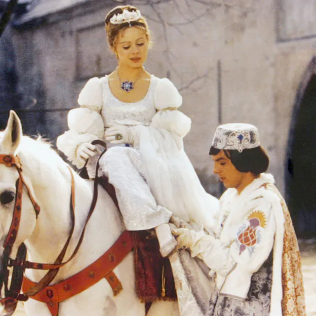 „Aschenbrödel“-Prinz Pavel bei OP nur knapp dem Tode entronnen