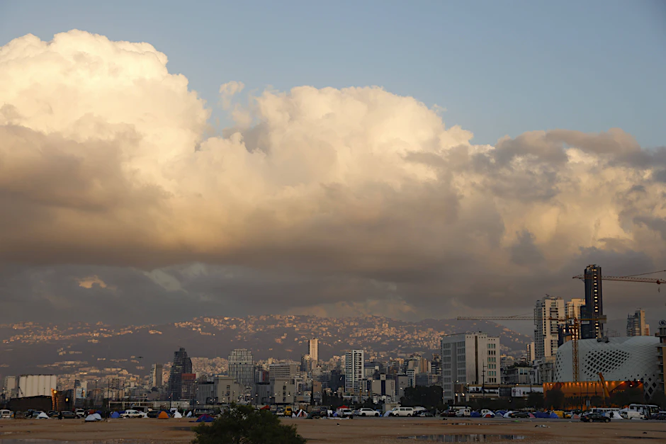 Israel intensiviert seine Luftangriffe auf die libanesische Hauptstadt Beirut.