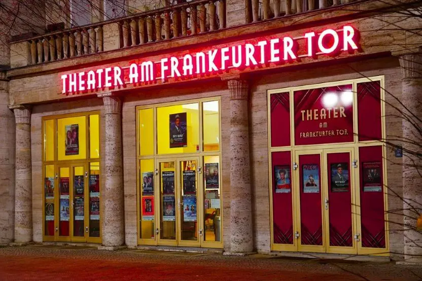 Anspruchsvoll im Programm, liebenswürdig im Ton: Das Theater am Frankfurter Tor steht für hochwertige Unterhaltung mit persönlicher Atmosphäre.
