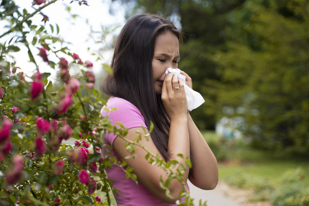 Bei Frühlingsgefühlen kann einem die Allergie einen Strich durch die Rechnung machen.