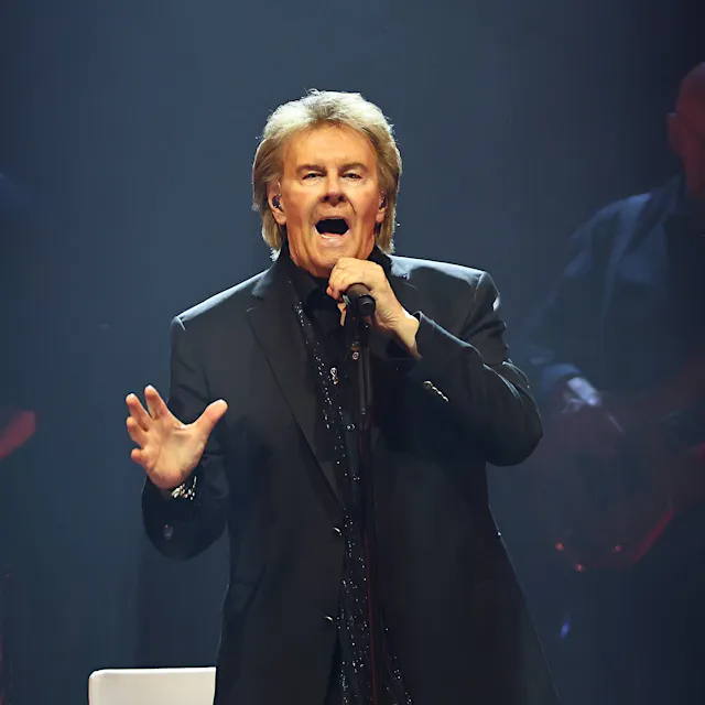 Randale auf Konzert von Howard Carpendale: Frau beißt Security-Mann